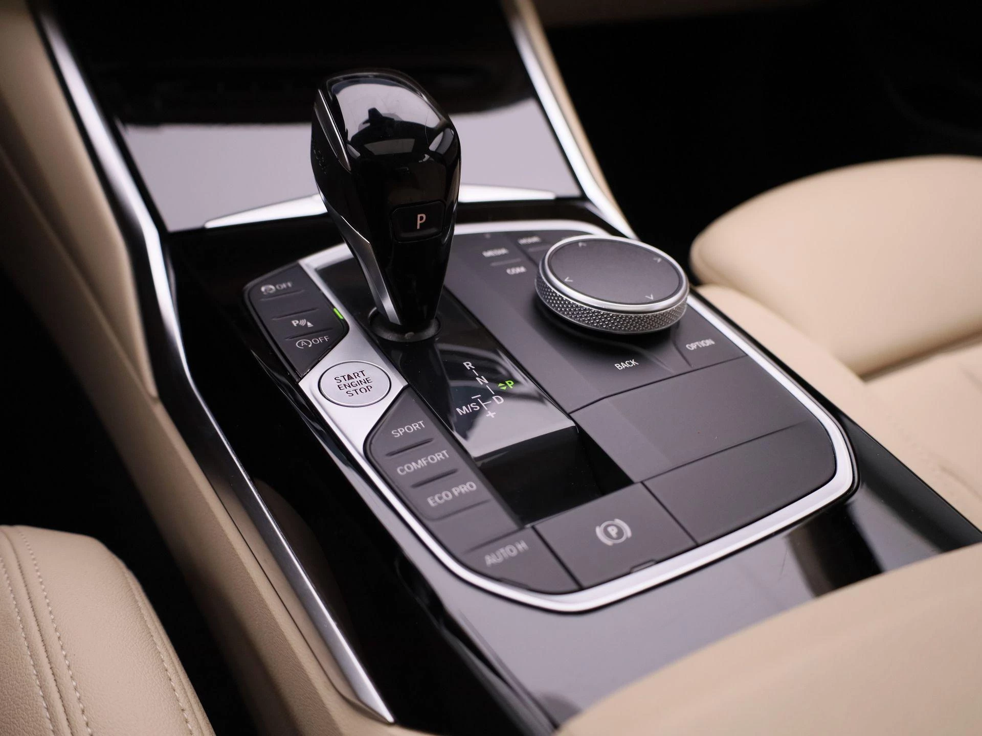 BMW-3 Serie-image-19