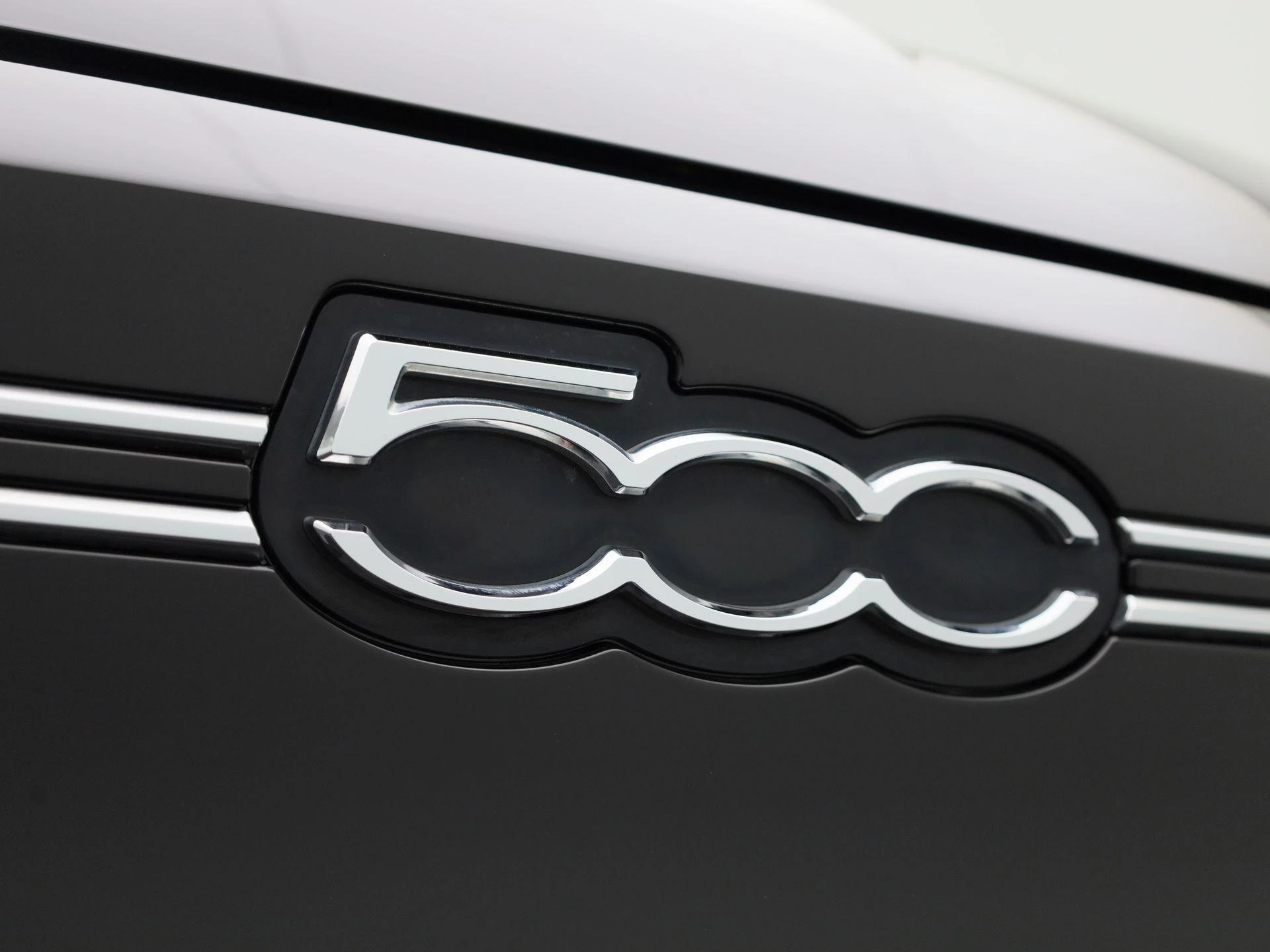 Fiat-500e-image-40
