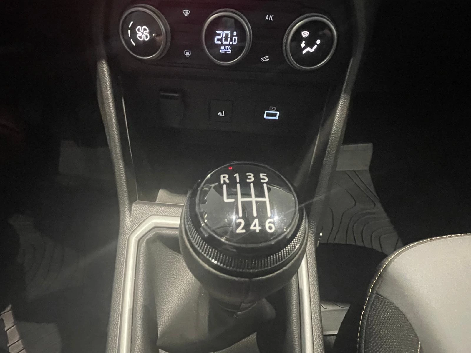 Dacia-Jogger-image-14