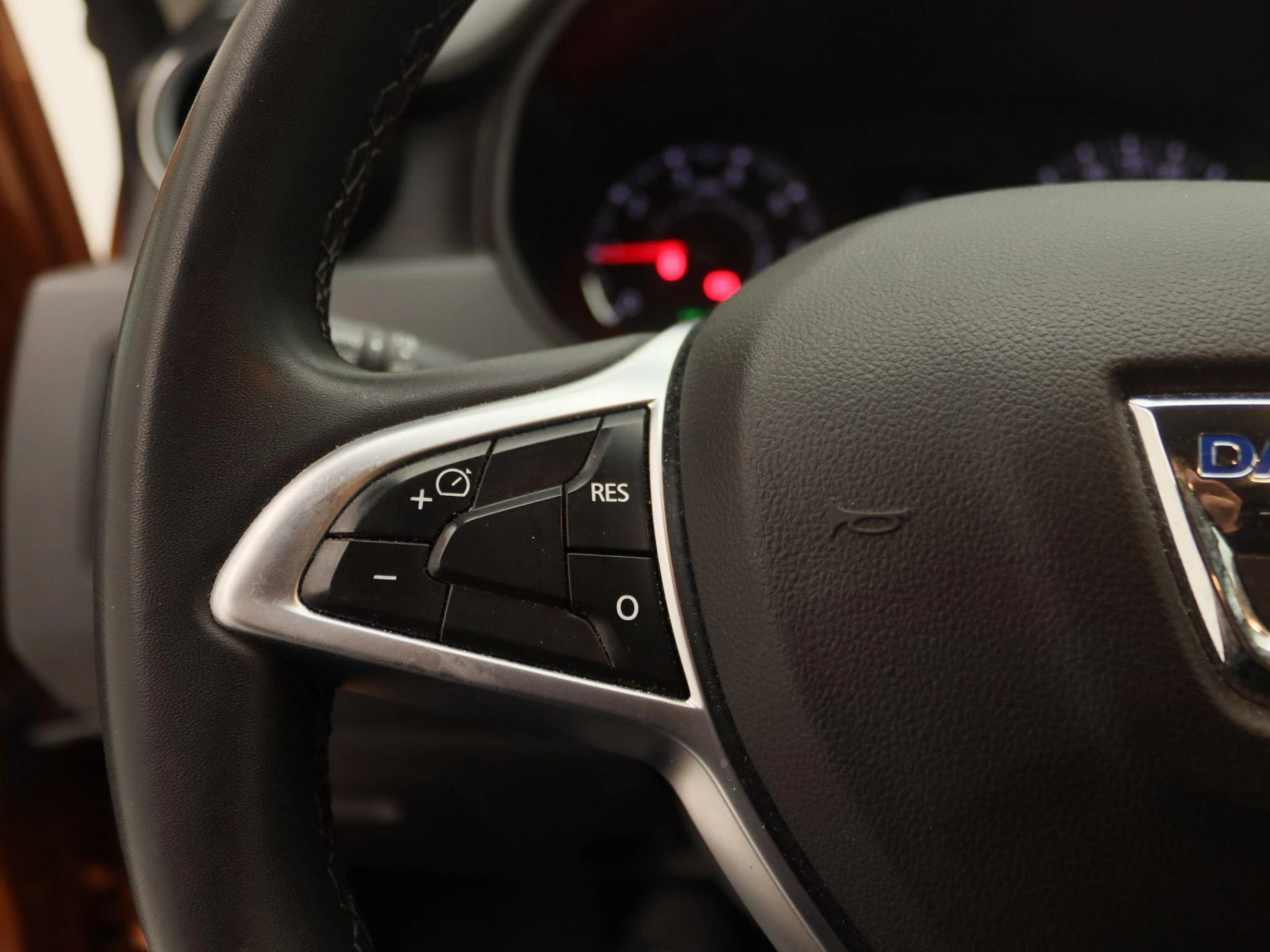Dacia-Duster-image-18