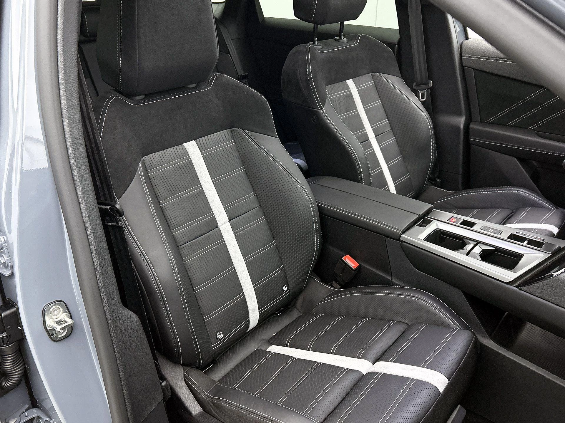 Opel Grandland 1.6 Turbo Plug-in-Hybrid Ultimate