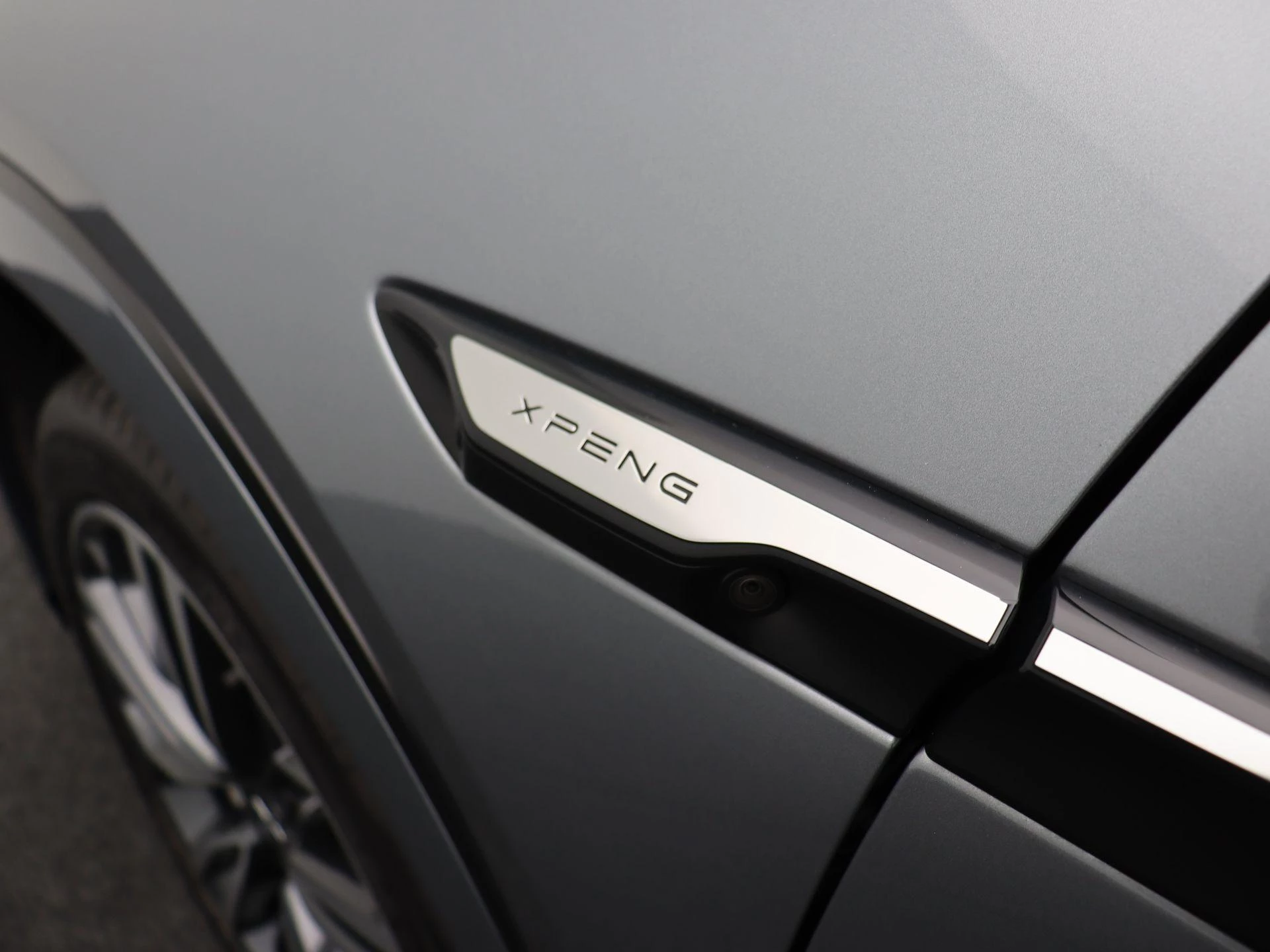 XPENG G6 66KWH SR RWD