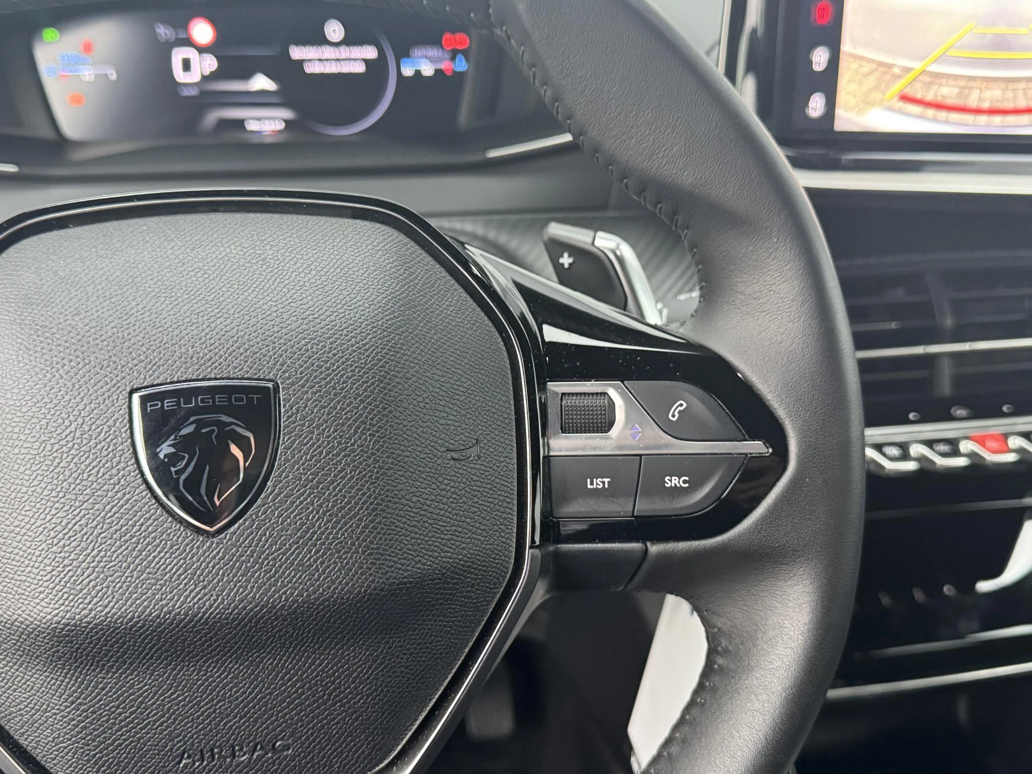 Peugeot-2008-image-13