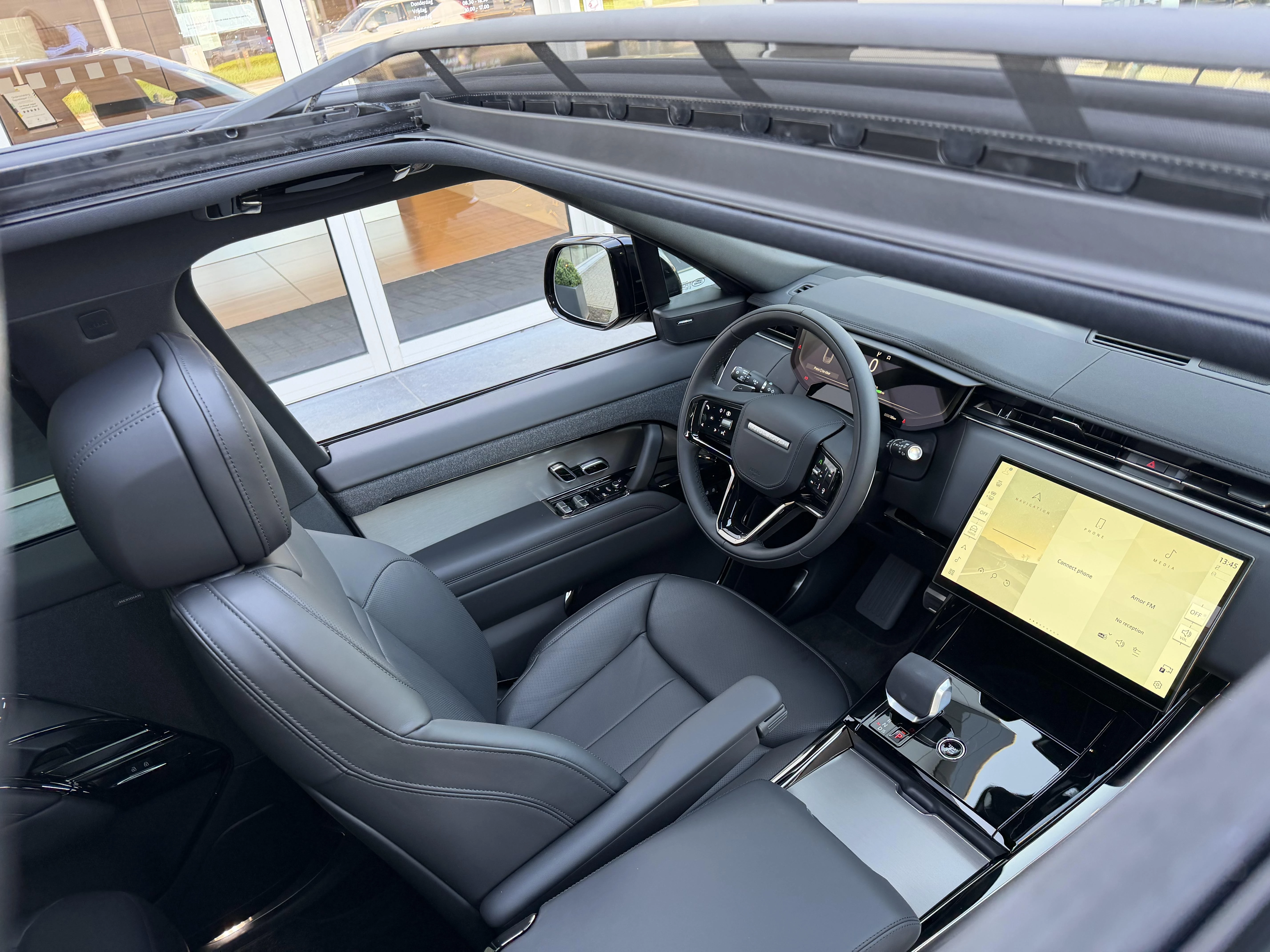 Land Rover-Range Rover Sport-image-31