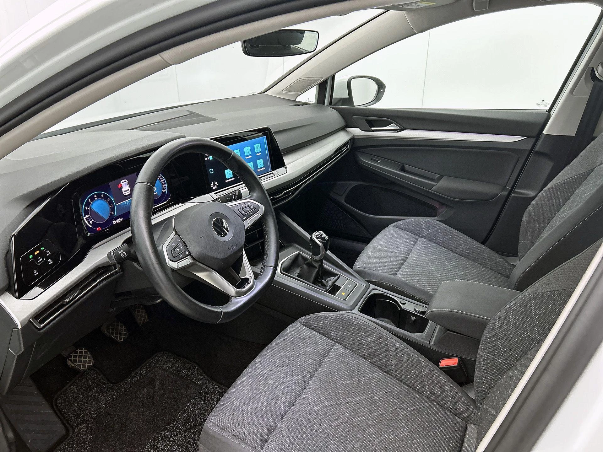 Volkswagen Golf 1.0 TSI Life 110 PK