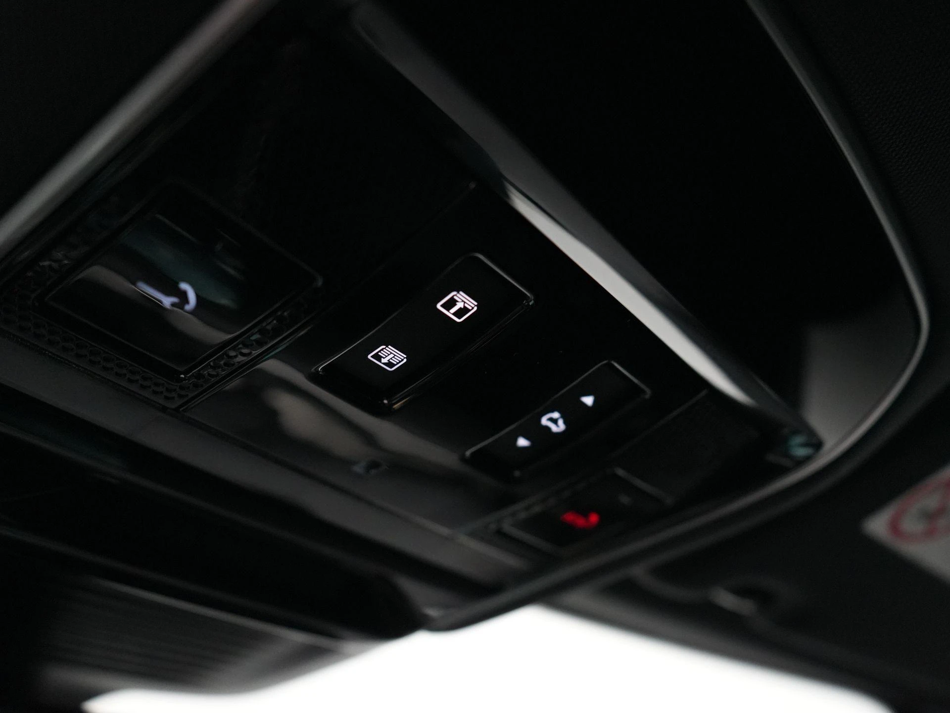 Land Rover-Range Rover Sport-image-21