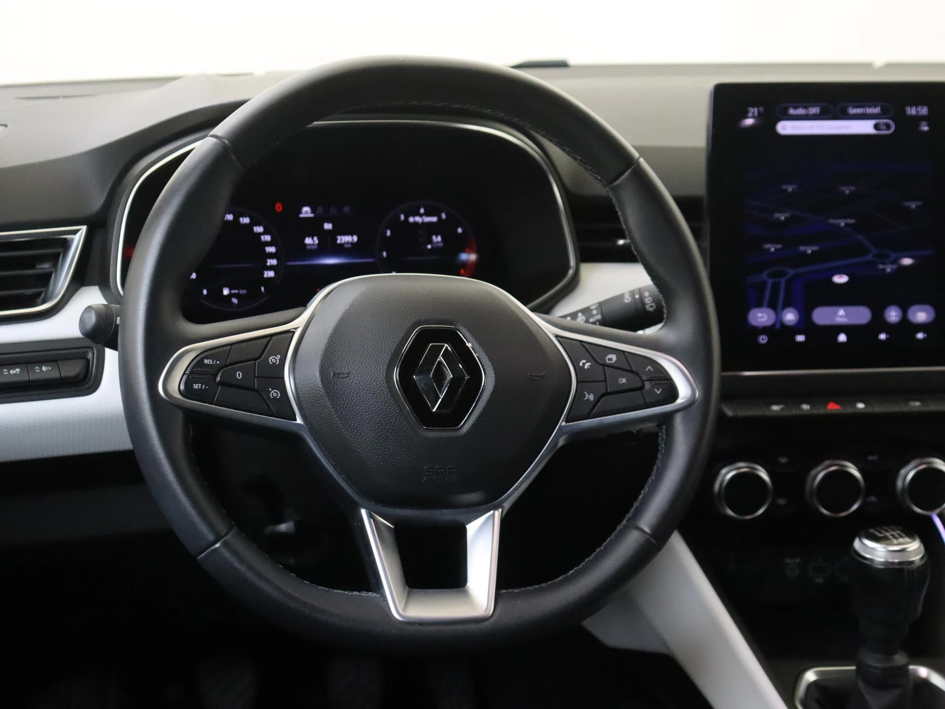 Renault-Clio-image-9