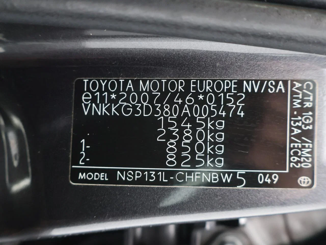 Toyota-Yaris-image-25