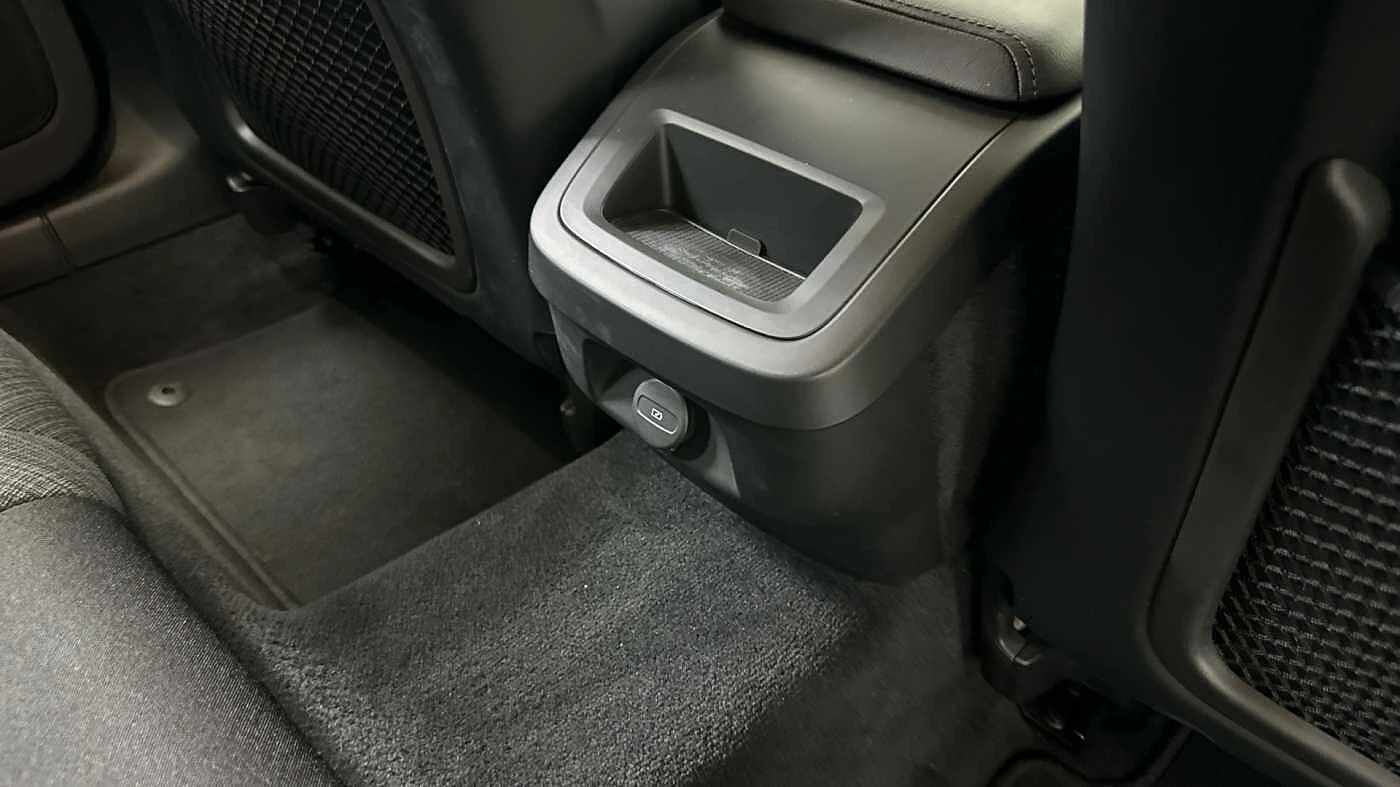 Volvo-V60-image-24