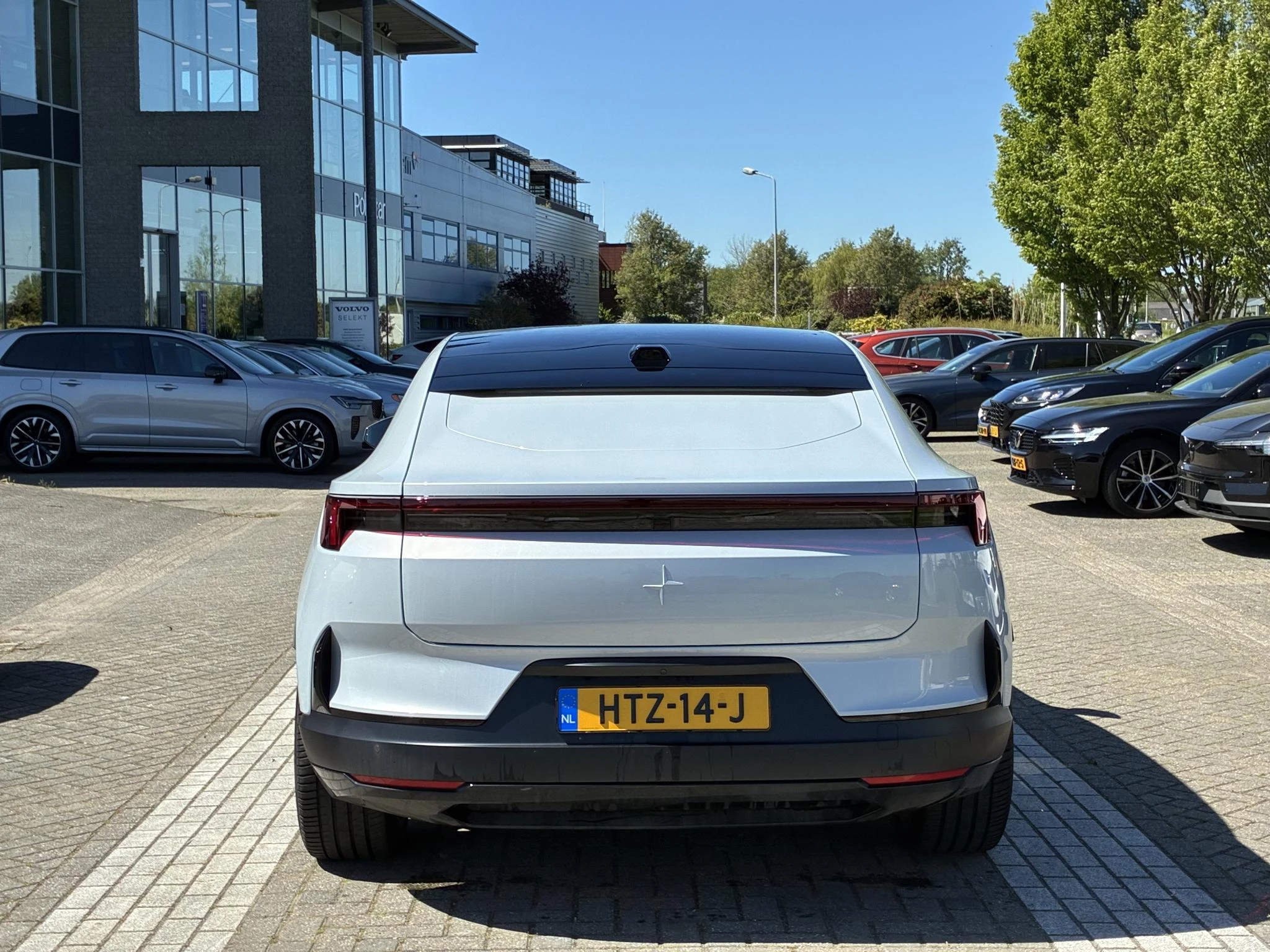 Polestar-4-image-4
