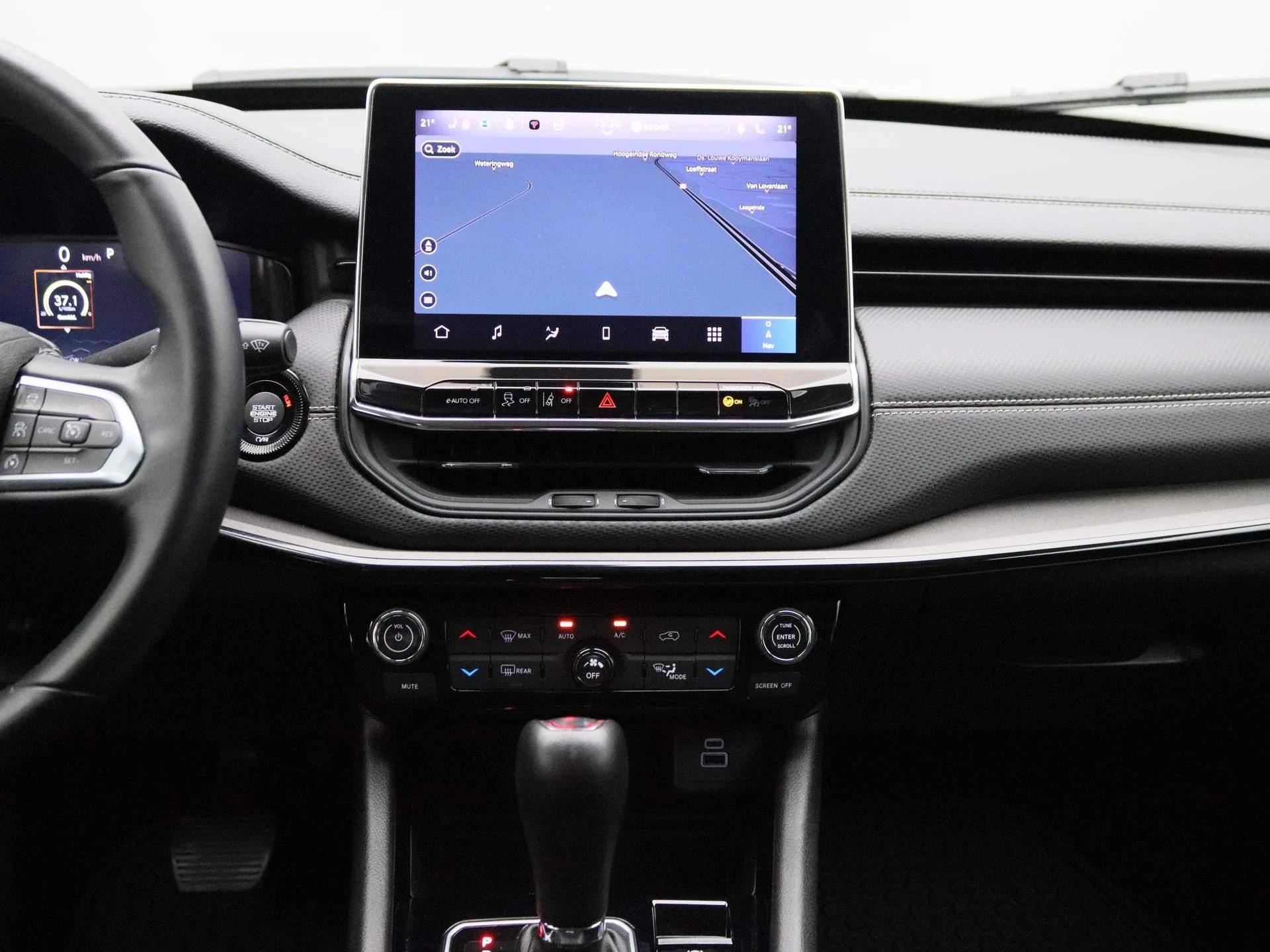 Jeep-Compass-image-11