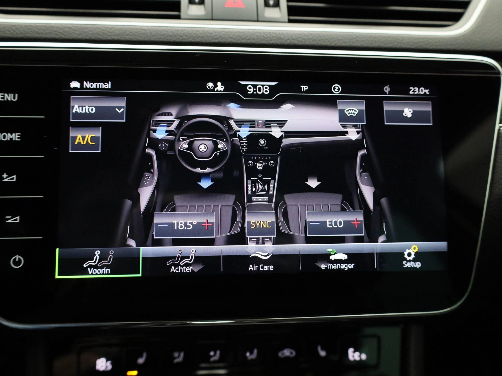 Škoda Superb 1.4 TSI iV DSG STYLE COMBI