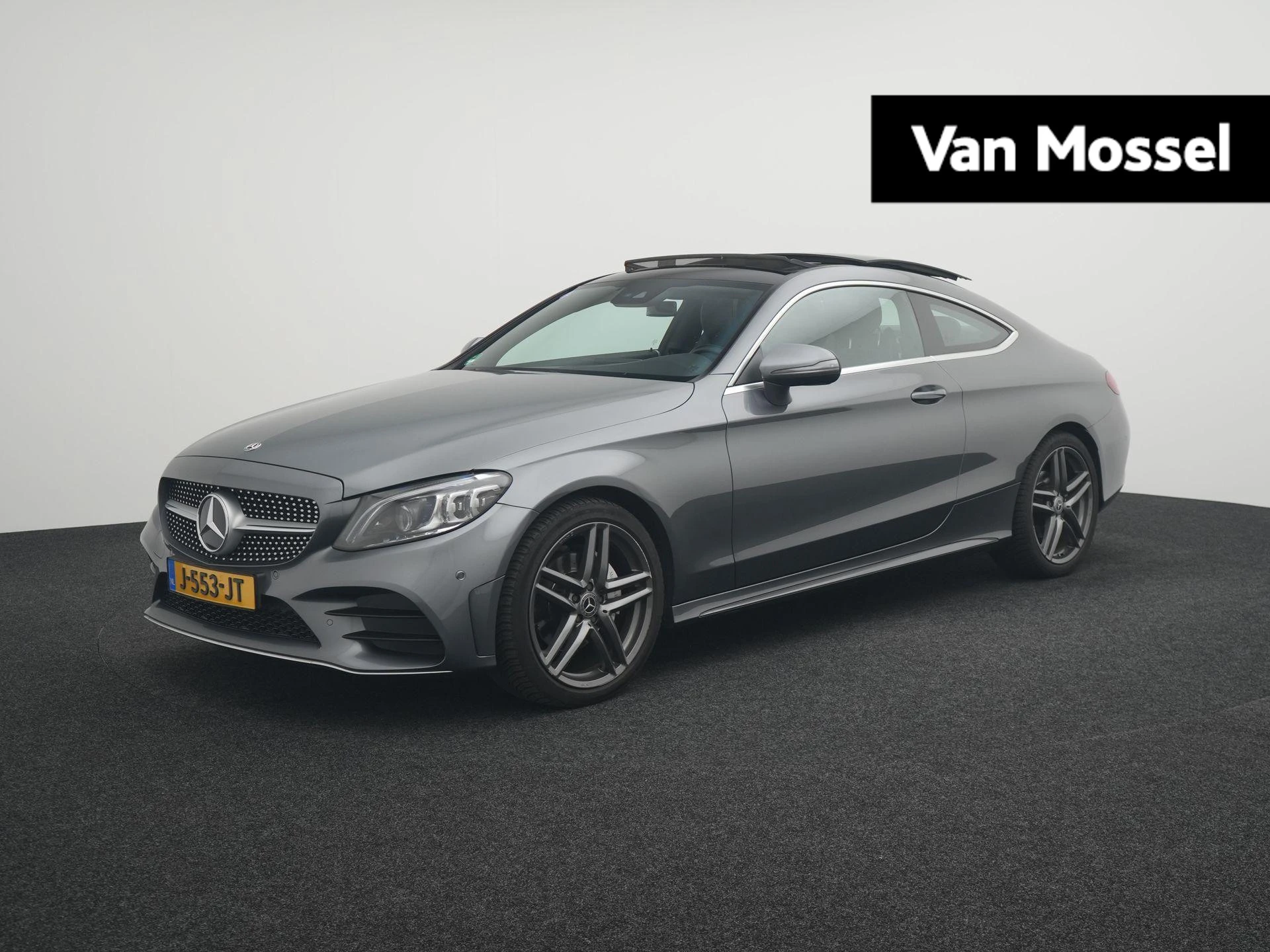 Mercedes-Benz-C-Klasse-image-0