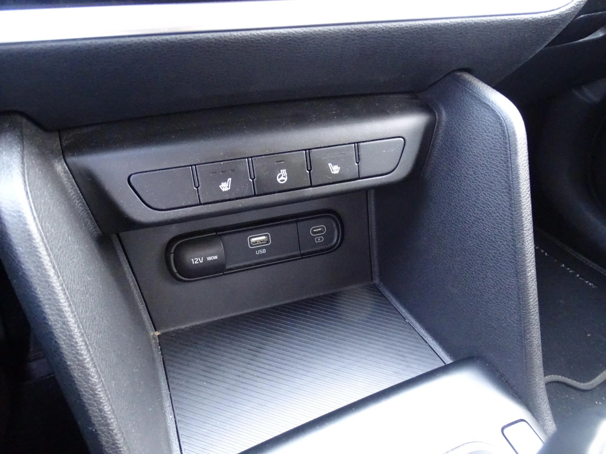 Kia-Sportage-image-20