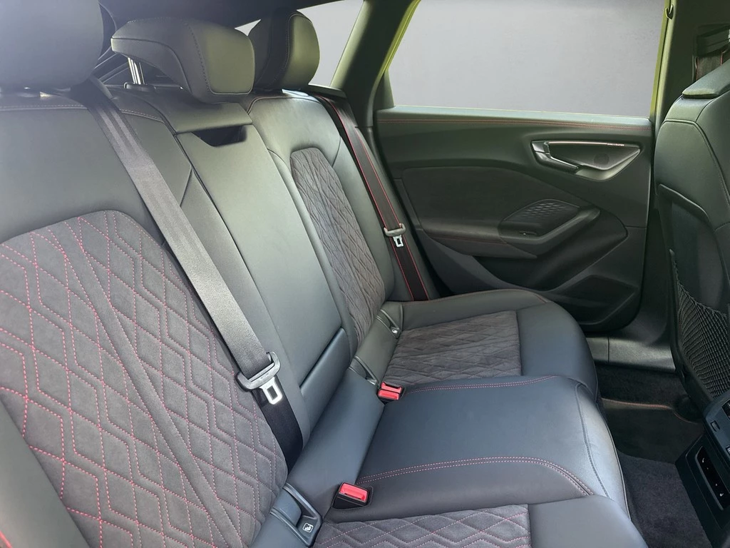 Audi A5 Avant e-hybrid quattro S tronic *S line*AHK*