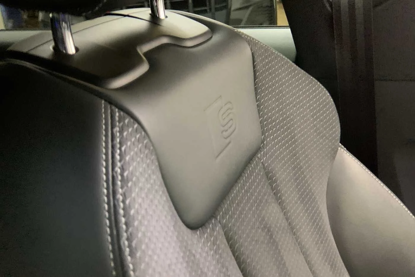 Audi-A4-image-19
