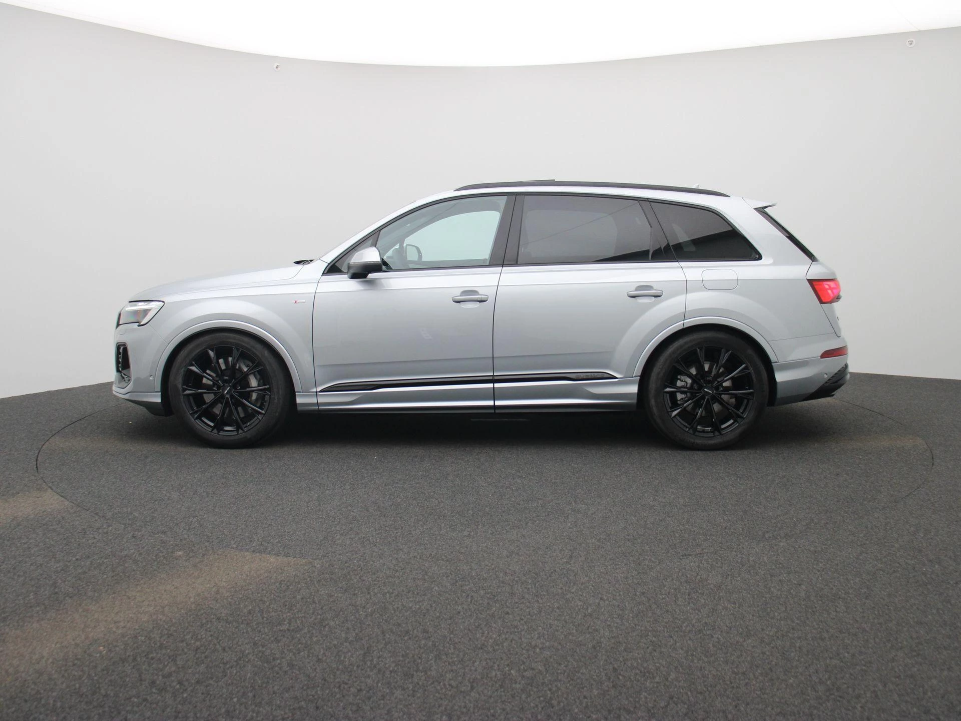 Audi-Q7-image-3
