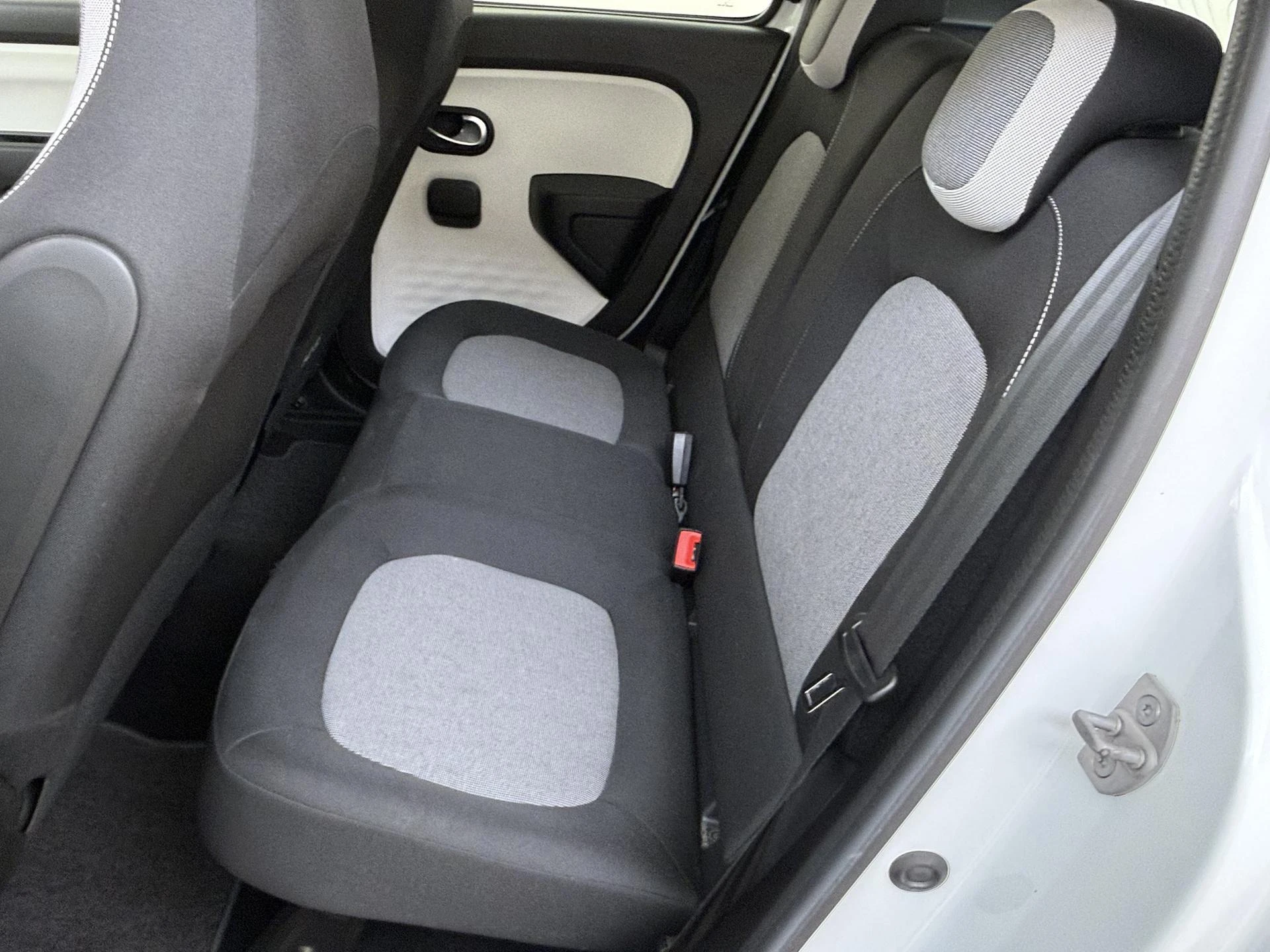 Renault-Twingo-image-15