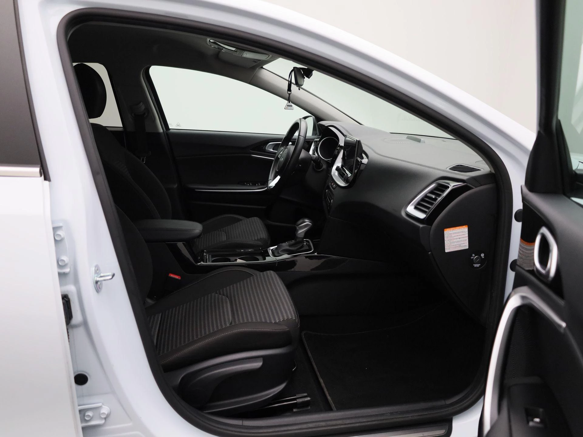 Kia-XCeed-image-32