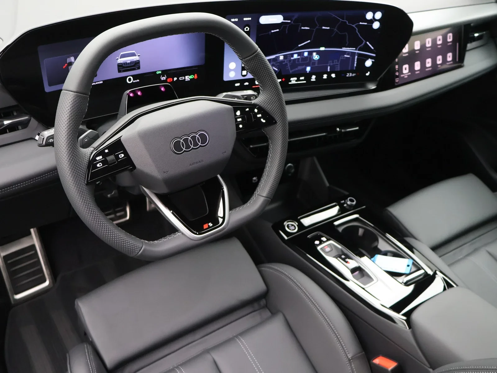 Audi Q6 e-tron Audi Q6 SUV Corporate S performance *ENKEL VOORSTEL VOOR PROFFESIONELEN*
