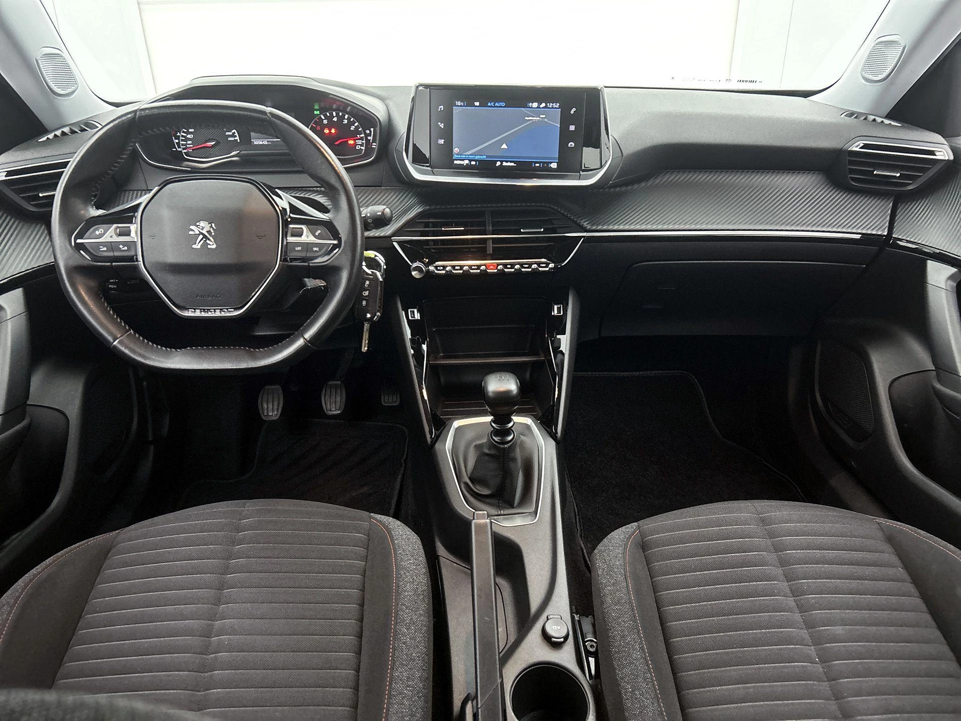 Peugeot-2008-image-21
