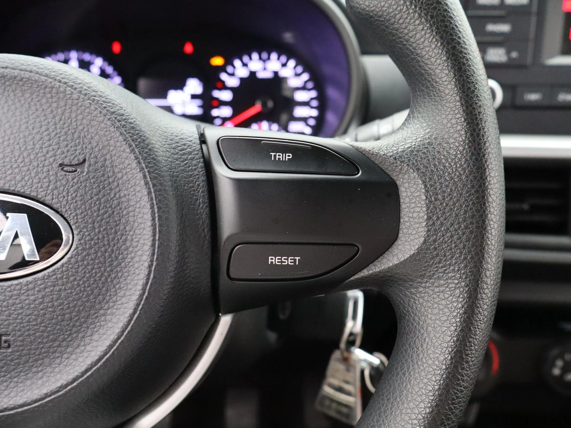 Kia-Picanto-image-20