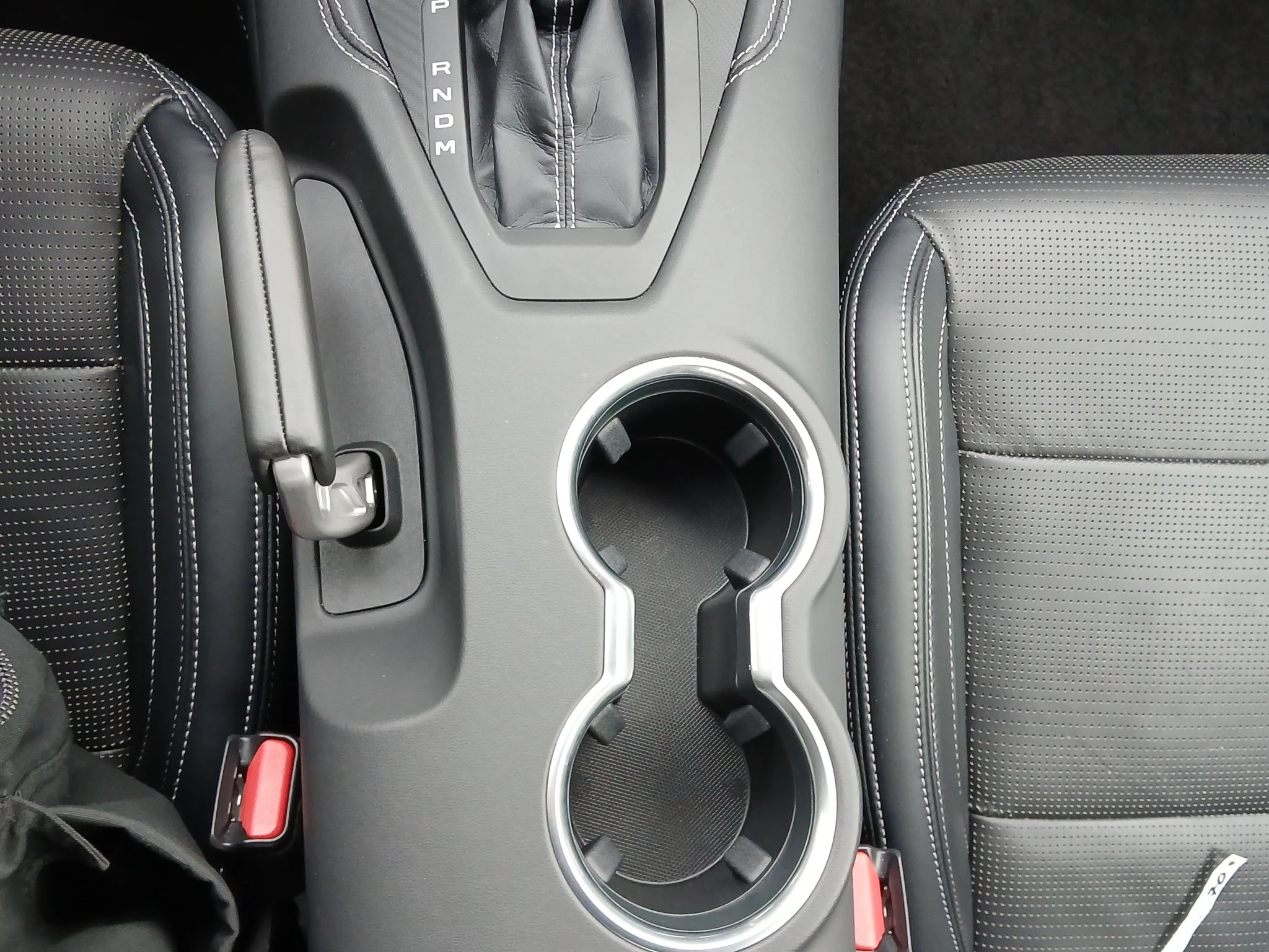 Ford Mustang 5.0 V8 GT Fastback AUTOMATIK NAVI LED