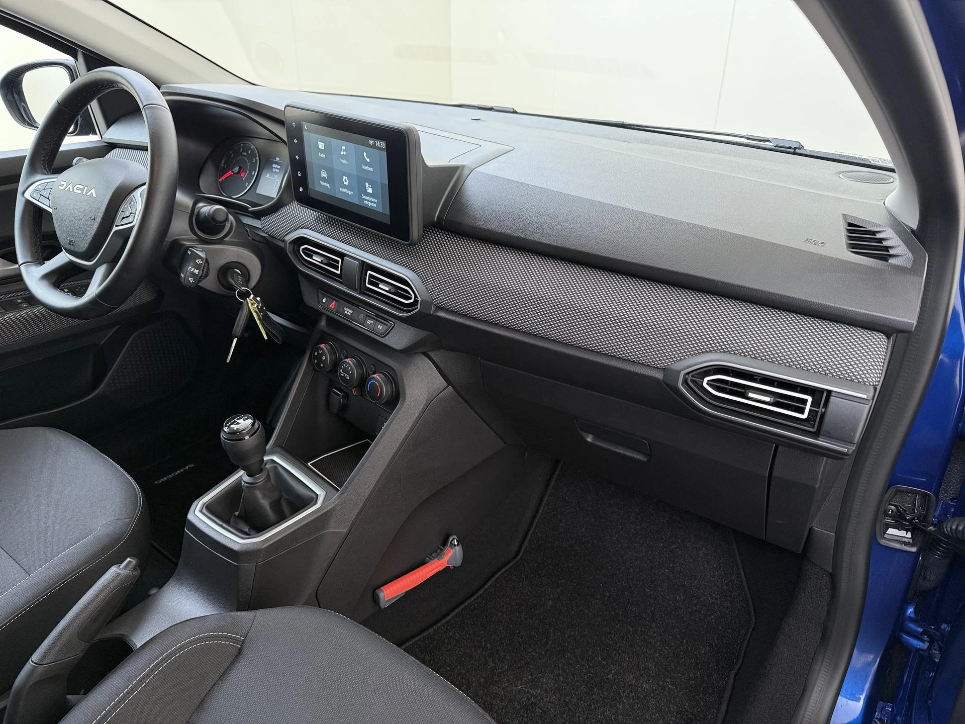 Dacia-Sandero-image-4