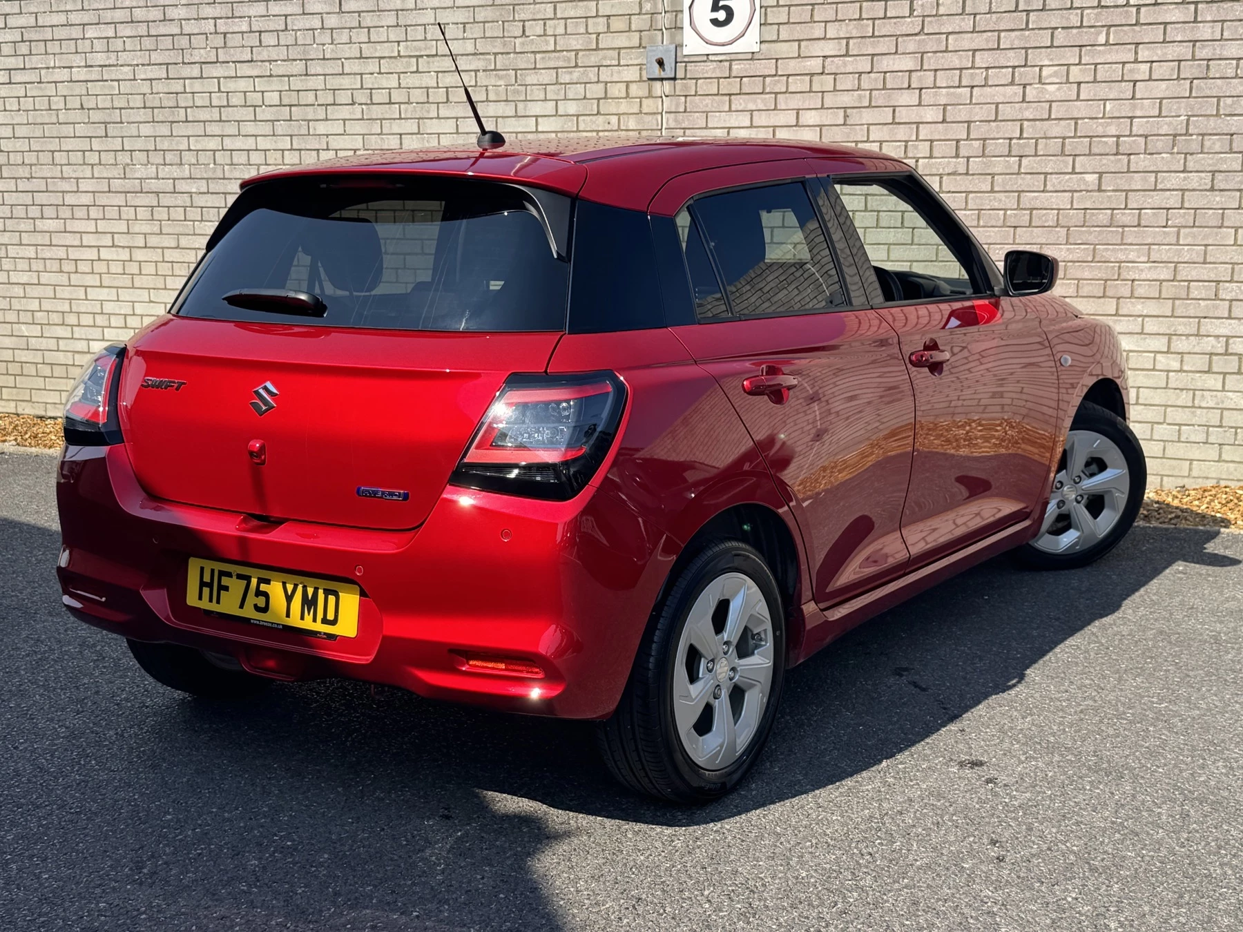 Suzuki-Swift-image-12