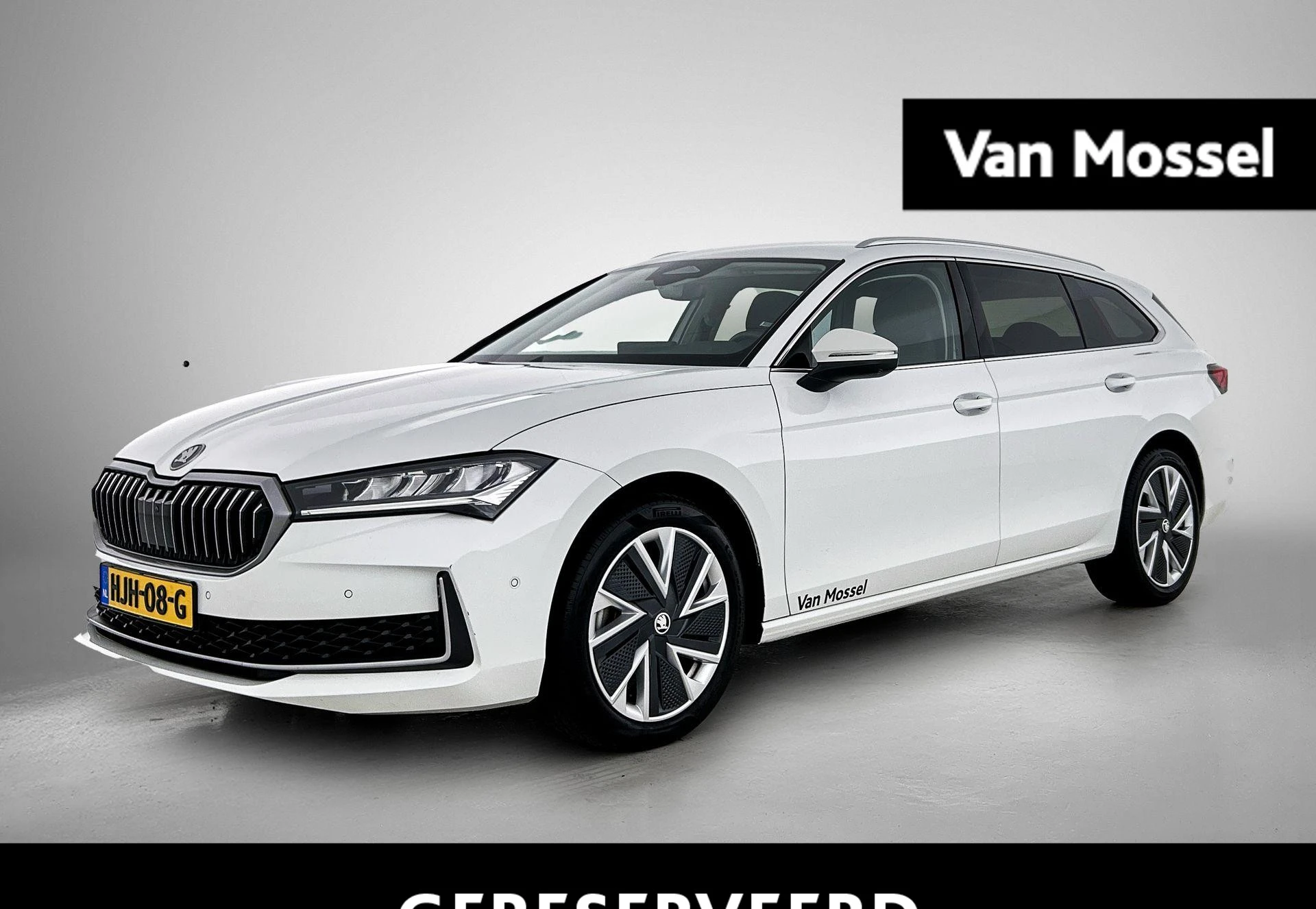 Škoda-Superb-image-0