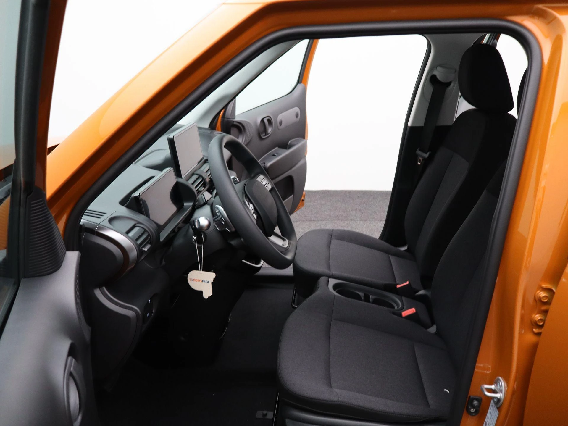 Hyundai-Inster-image-11