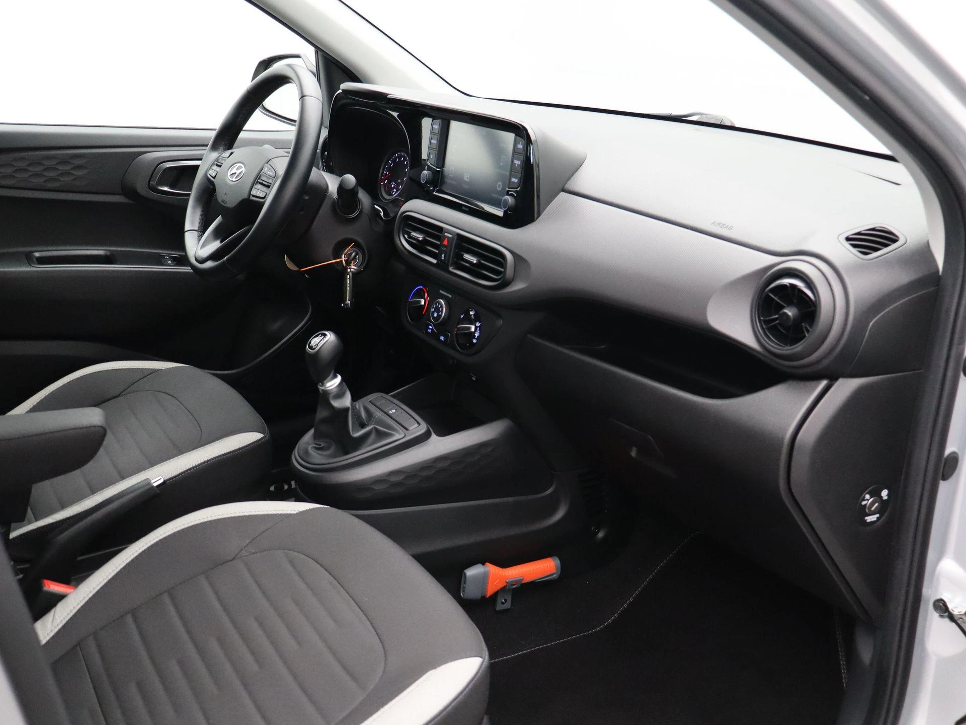 Hyundai-i10-image-28