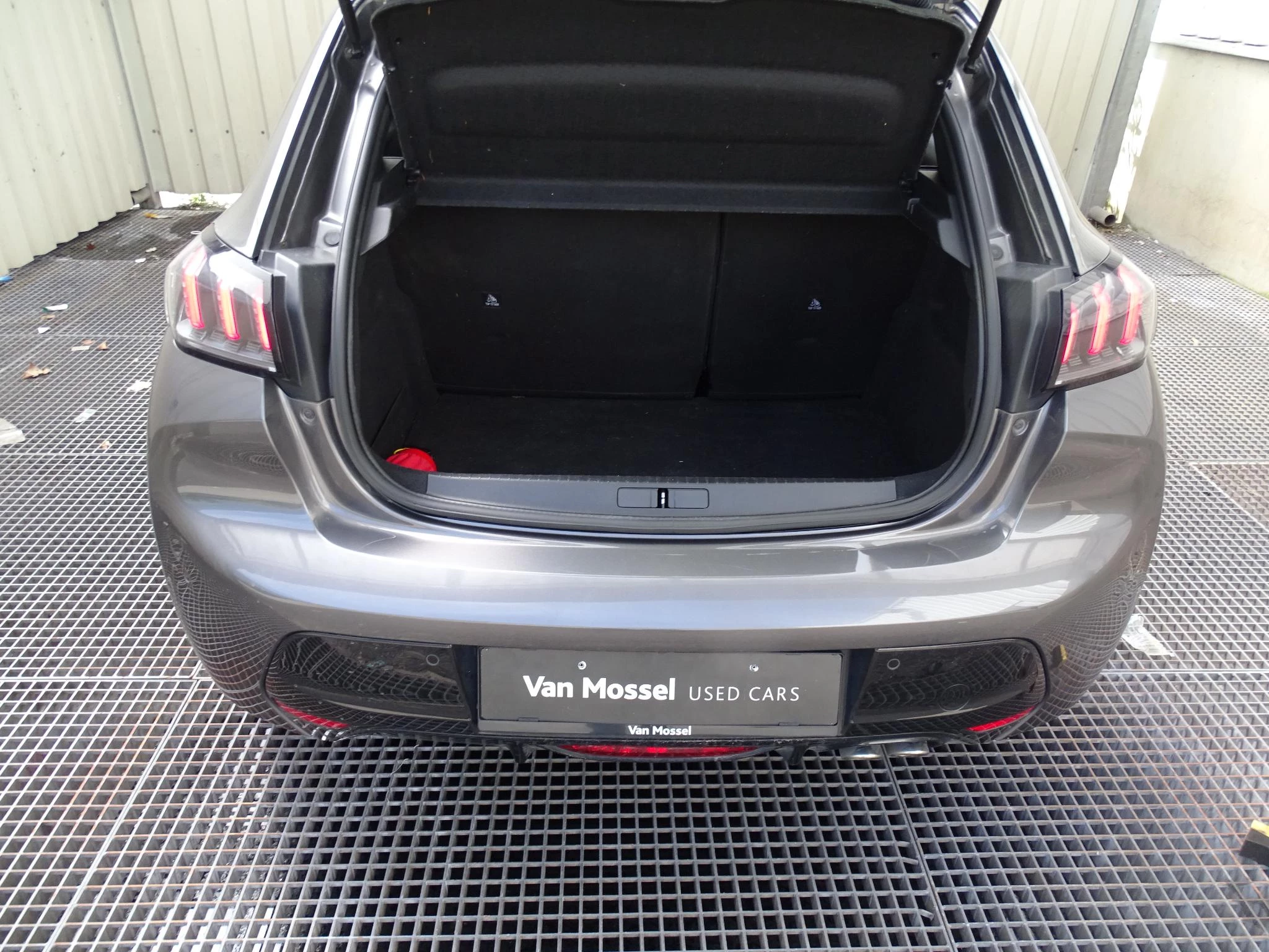 Peugeot 208 1.2T GT Automaat
