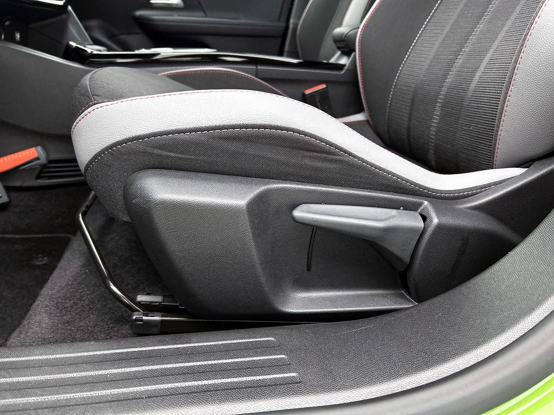 Opel-Mokka-e-image-23