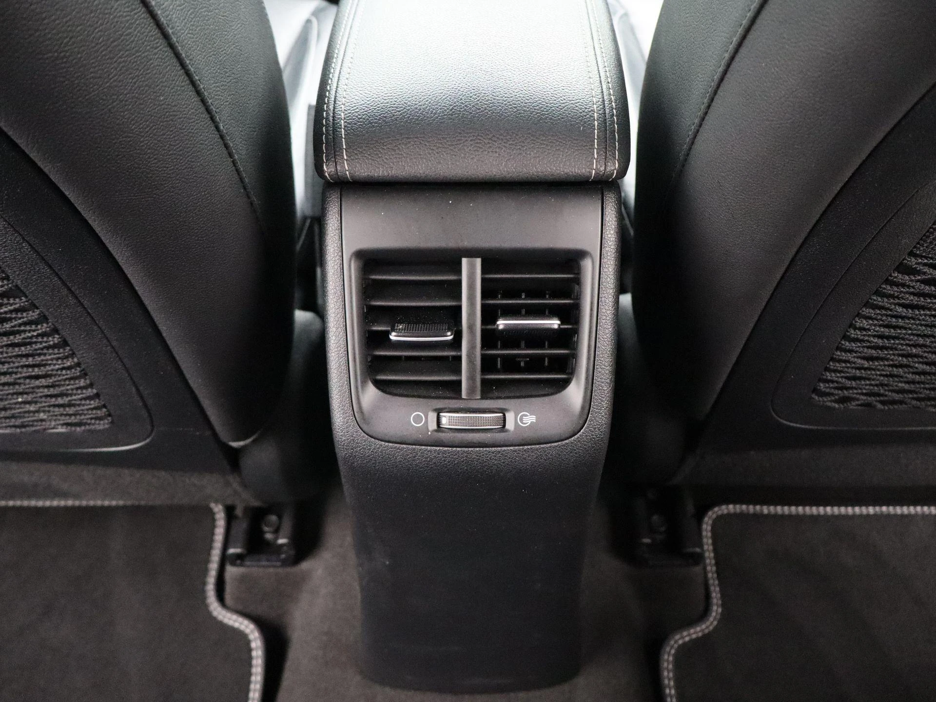 Kia-Niro-image-26