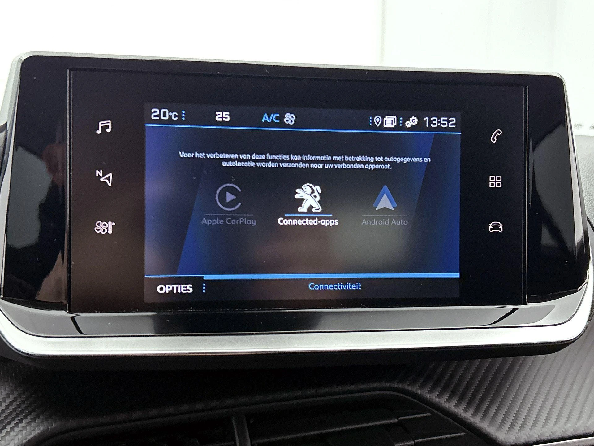 Peugeot-2008-image-17
