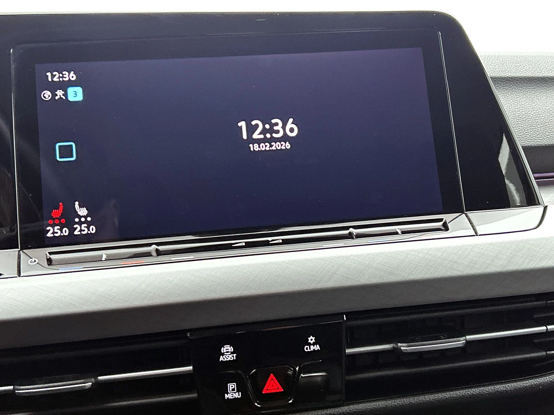 Volkswagen-Golf-image-36