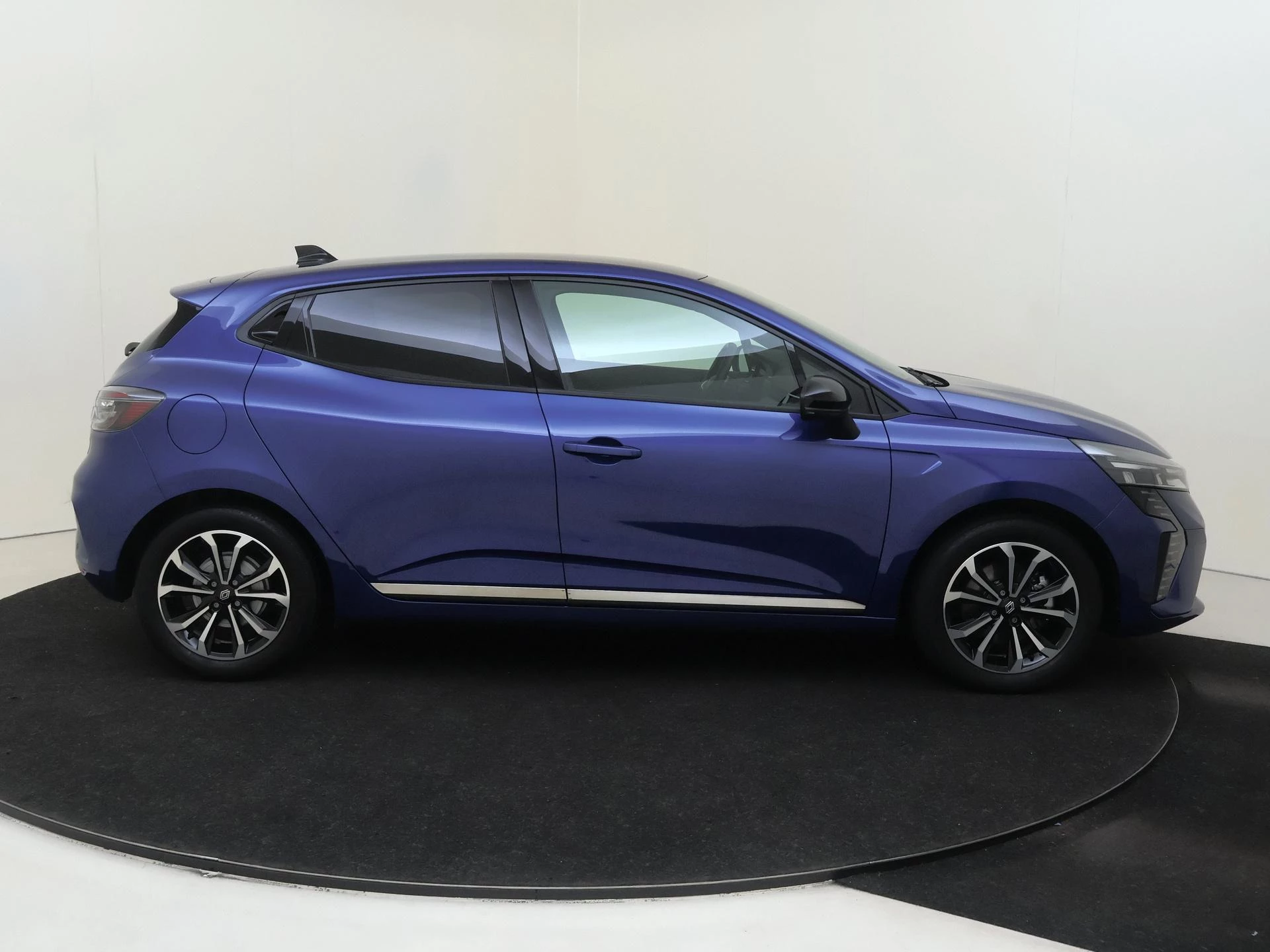 Renault Clio 1.6 E-Tech Full Hybrid 145 techno AUTOMAAT