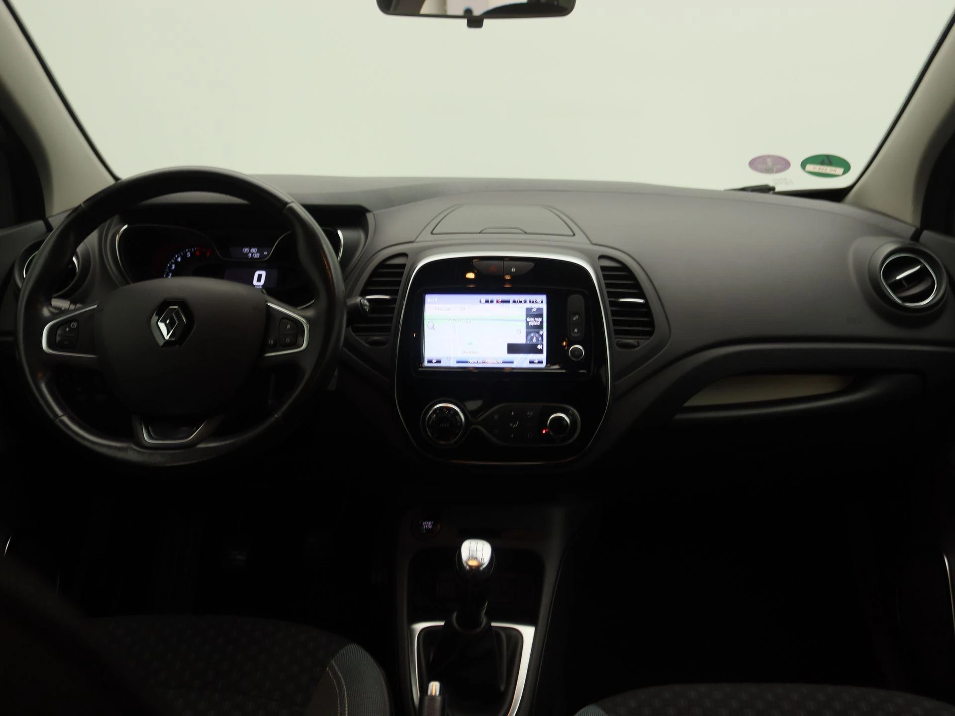 Renault-Captur-image-6
