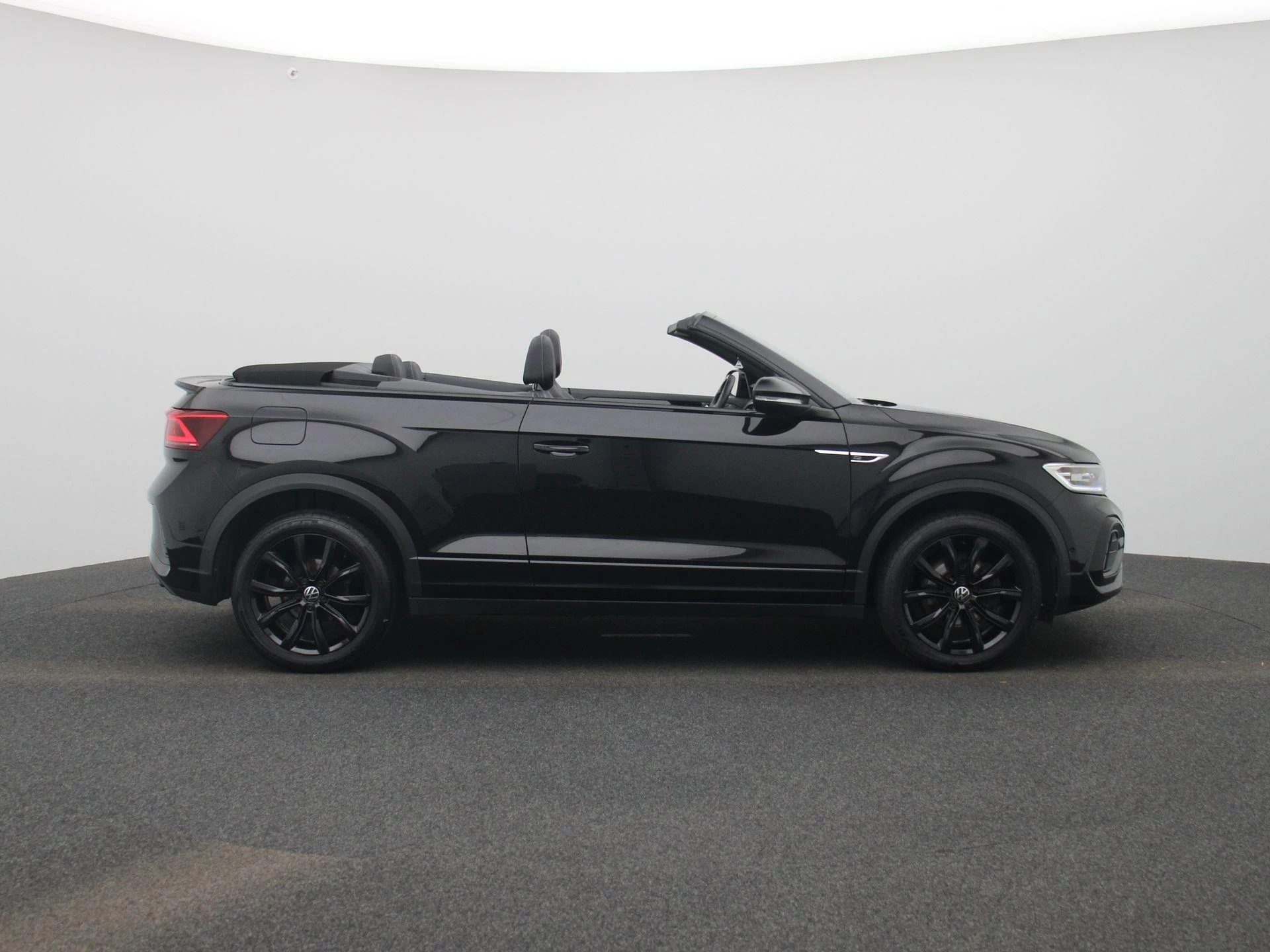 Volkswagen T-Roc Cabrio 1.5 TSI R-Line 150 PK|