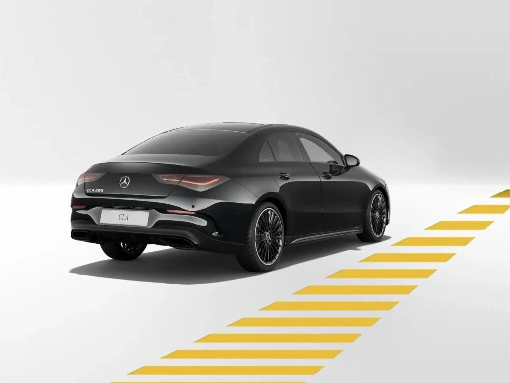 Mercedes-Benz-CLA 200-image-6