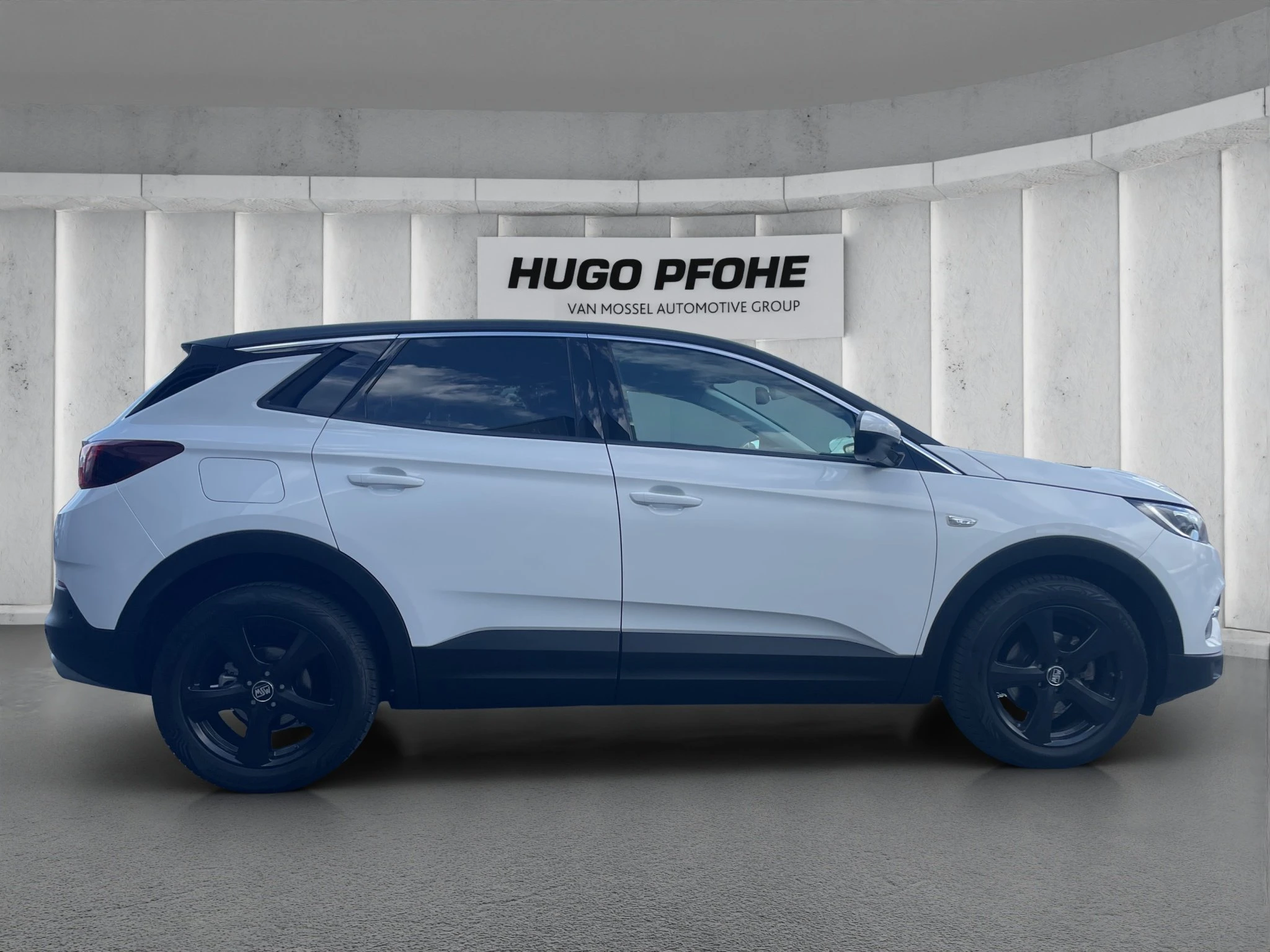 Opel-Grandland X-image-5