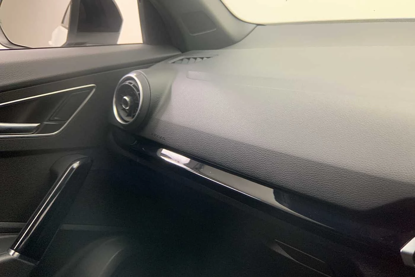 Audi-Q2-image-22