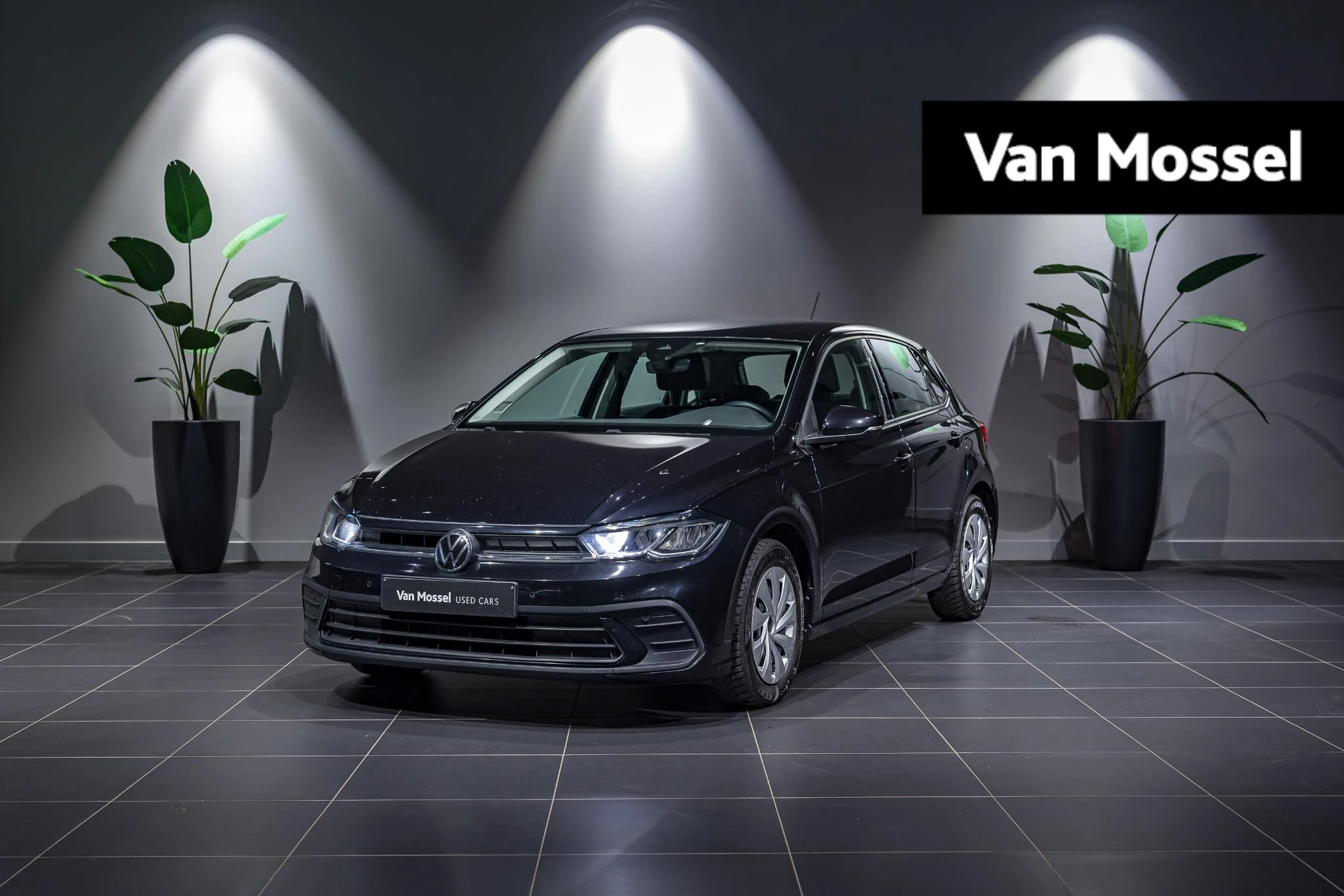 Volkswagen-Polo-image-0