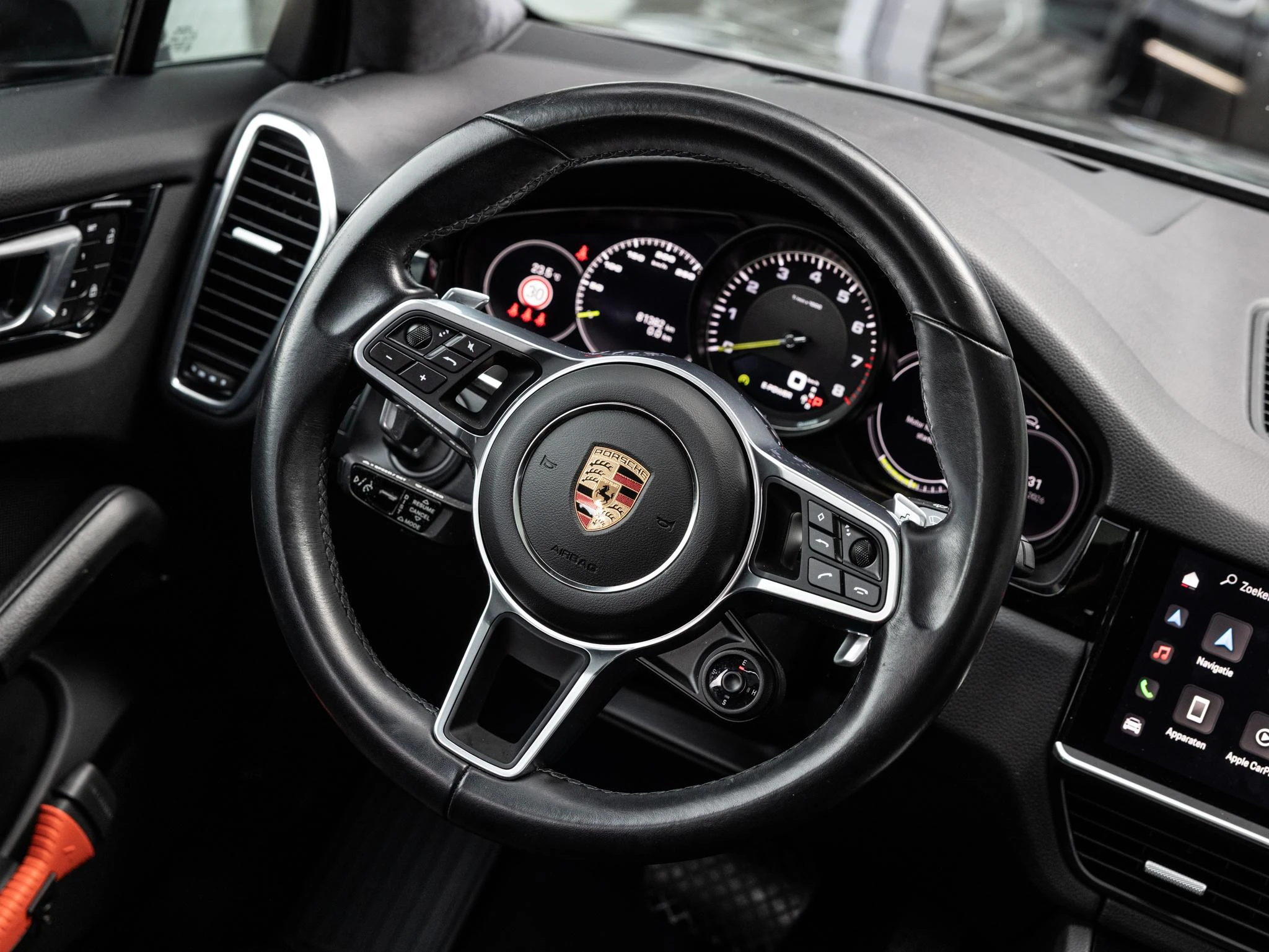 Porsche-Cayenne-image-22