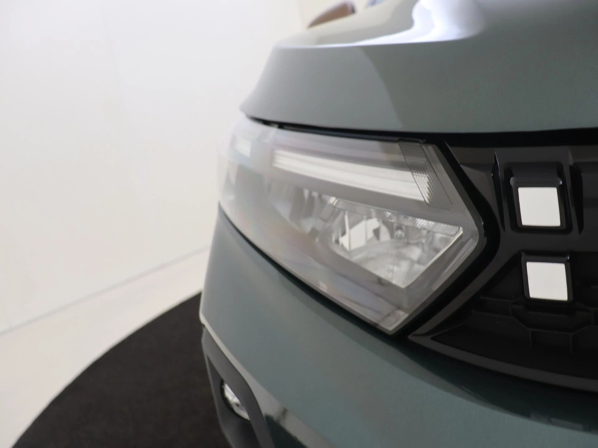 Dacia-Sandero Stepway-image-10