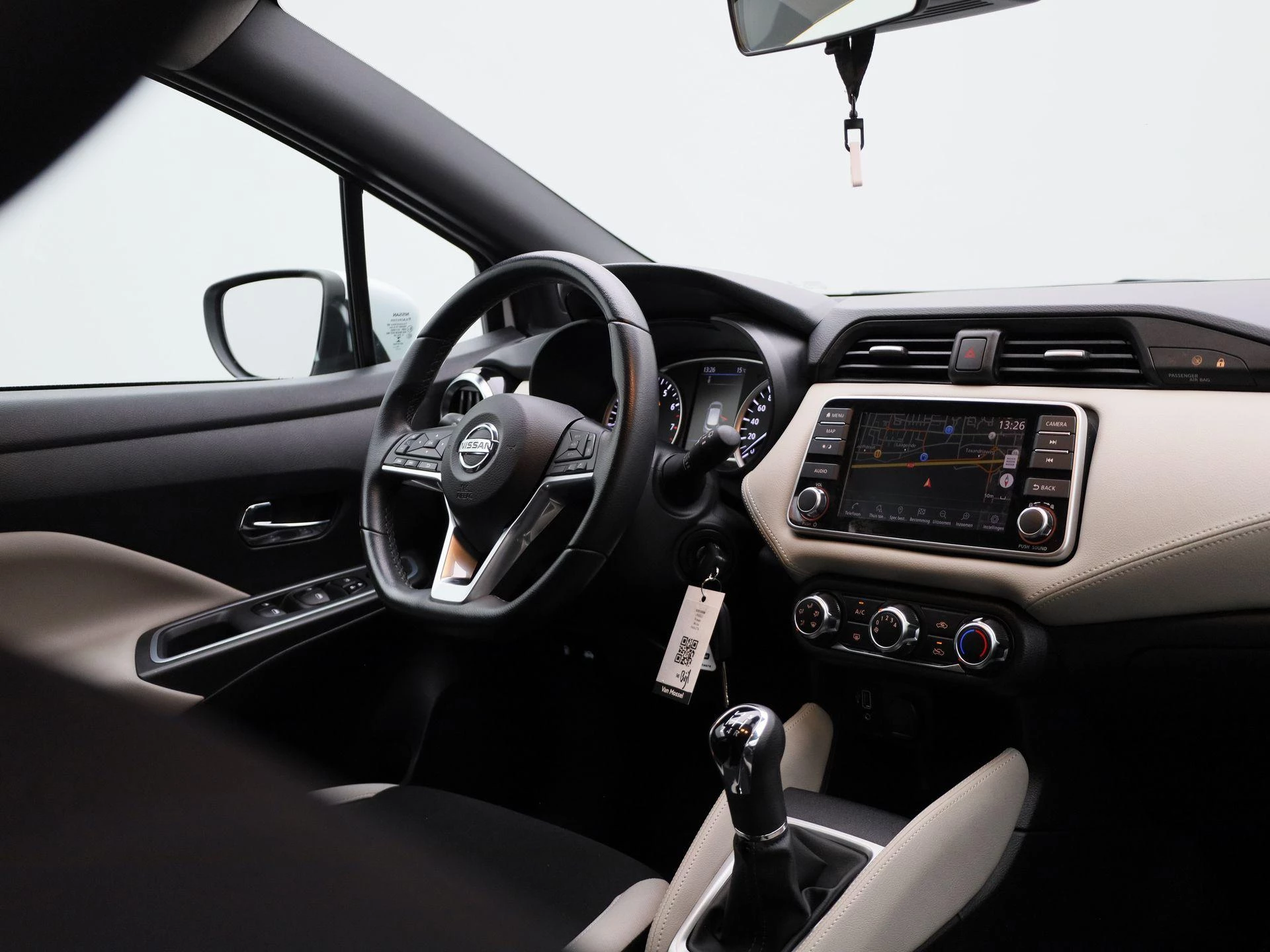 Nissan Micra 1.0 IG-T N-Connecta