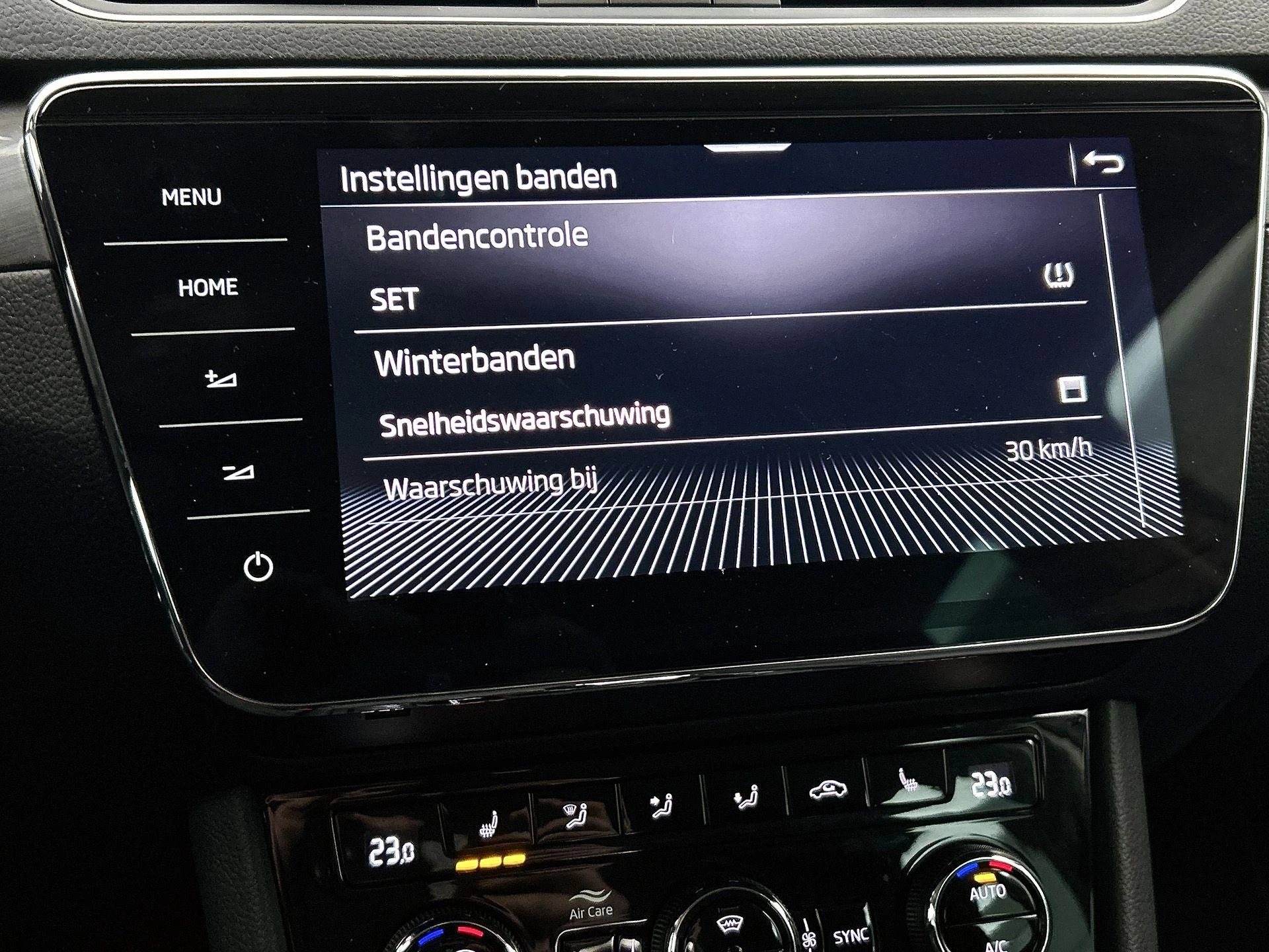 Škoda-Superb-image-12