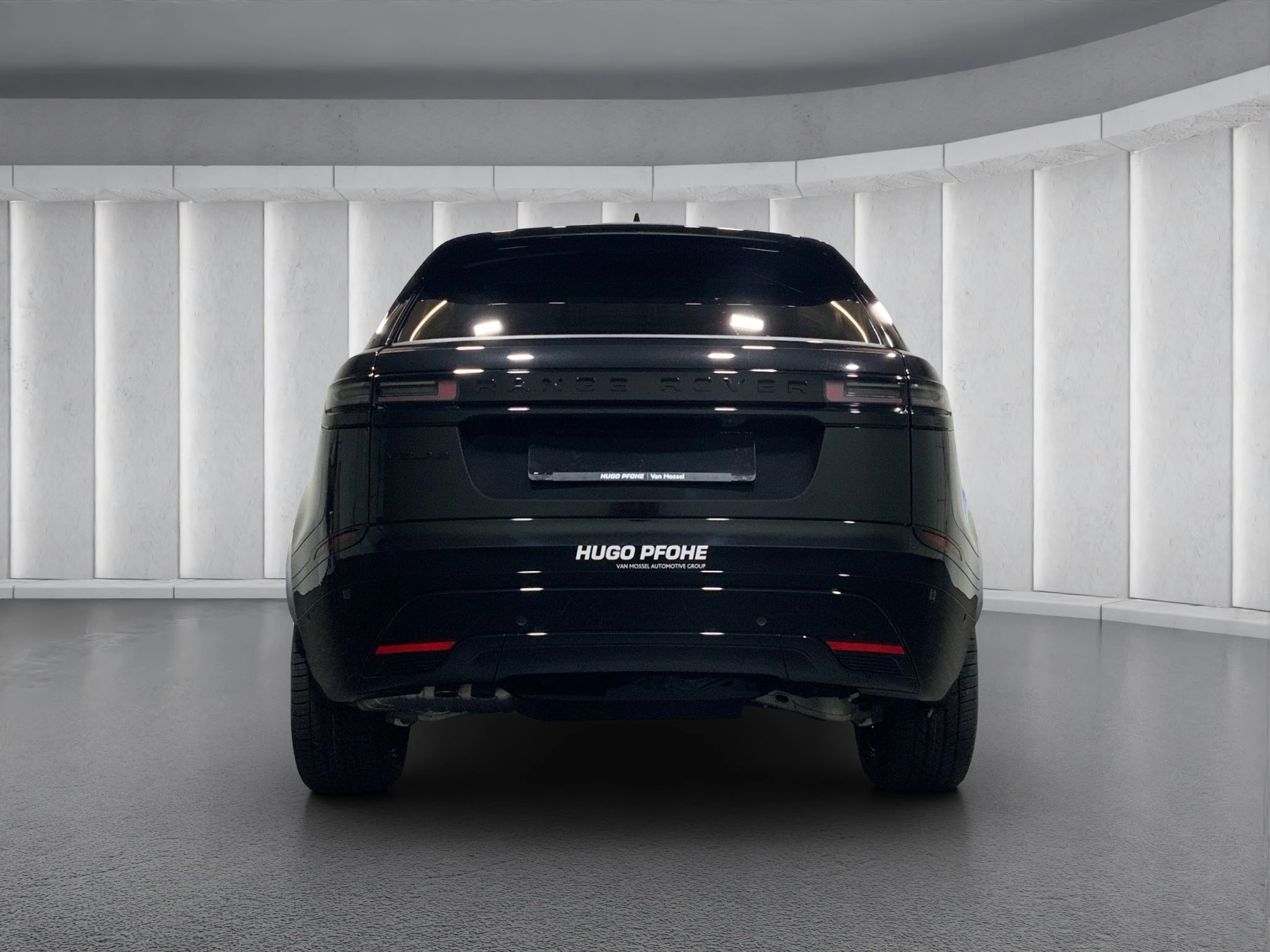 Land Rover Range Rover Velar DYNAMIC SE 2.0 D200 AWD Geländewagen. 150 kW. 5-türig