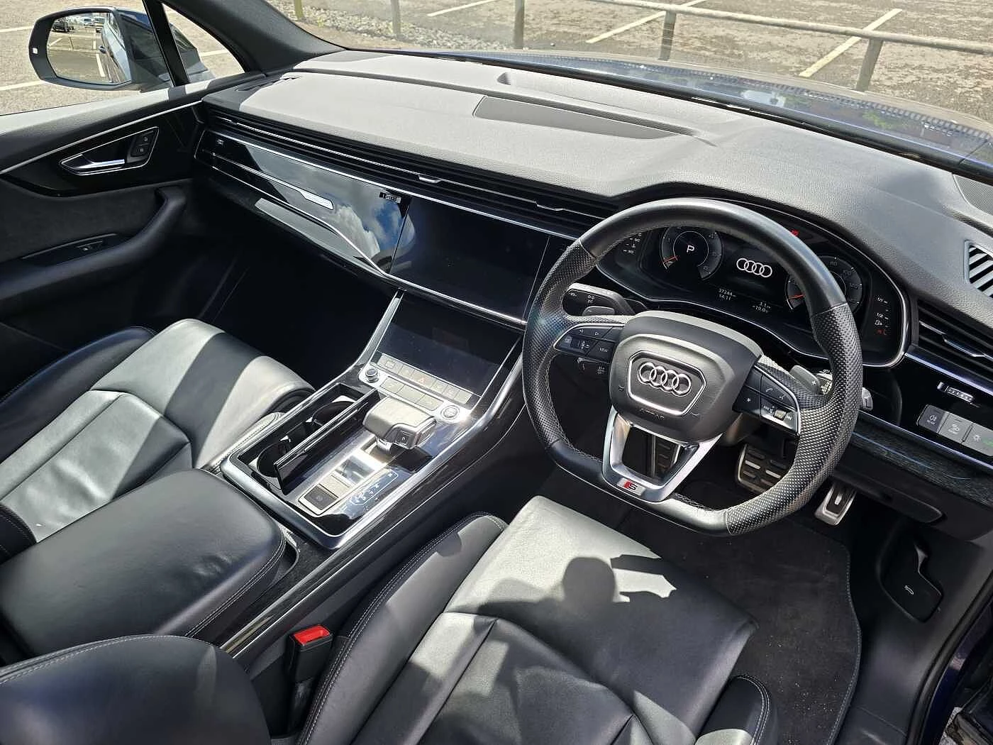 Audi-Q7-image-5